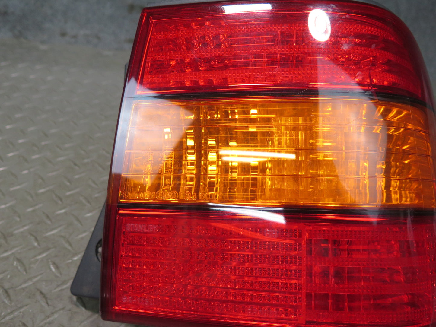 98-00 Lexus UCF20L LS400 Set of 4 Rear Inner & Outer Tail Light Lamp OEM