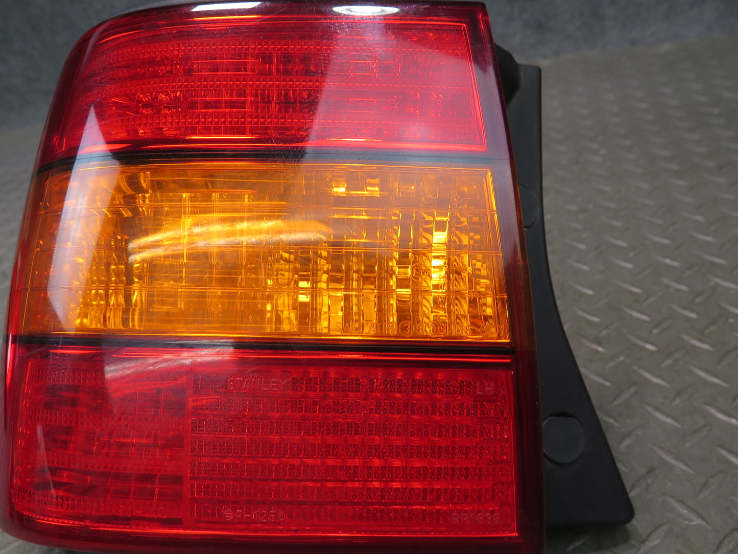 98-00 Lexus UCF20L LS400 Set of 4 Rear Inner & Outer Tail Light Lamp OEM