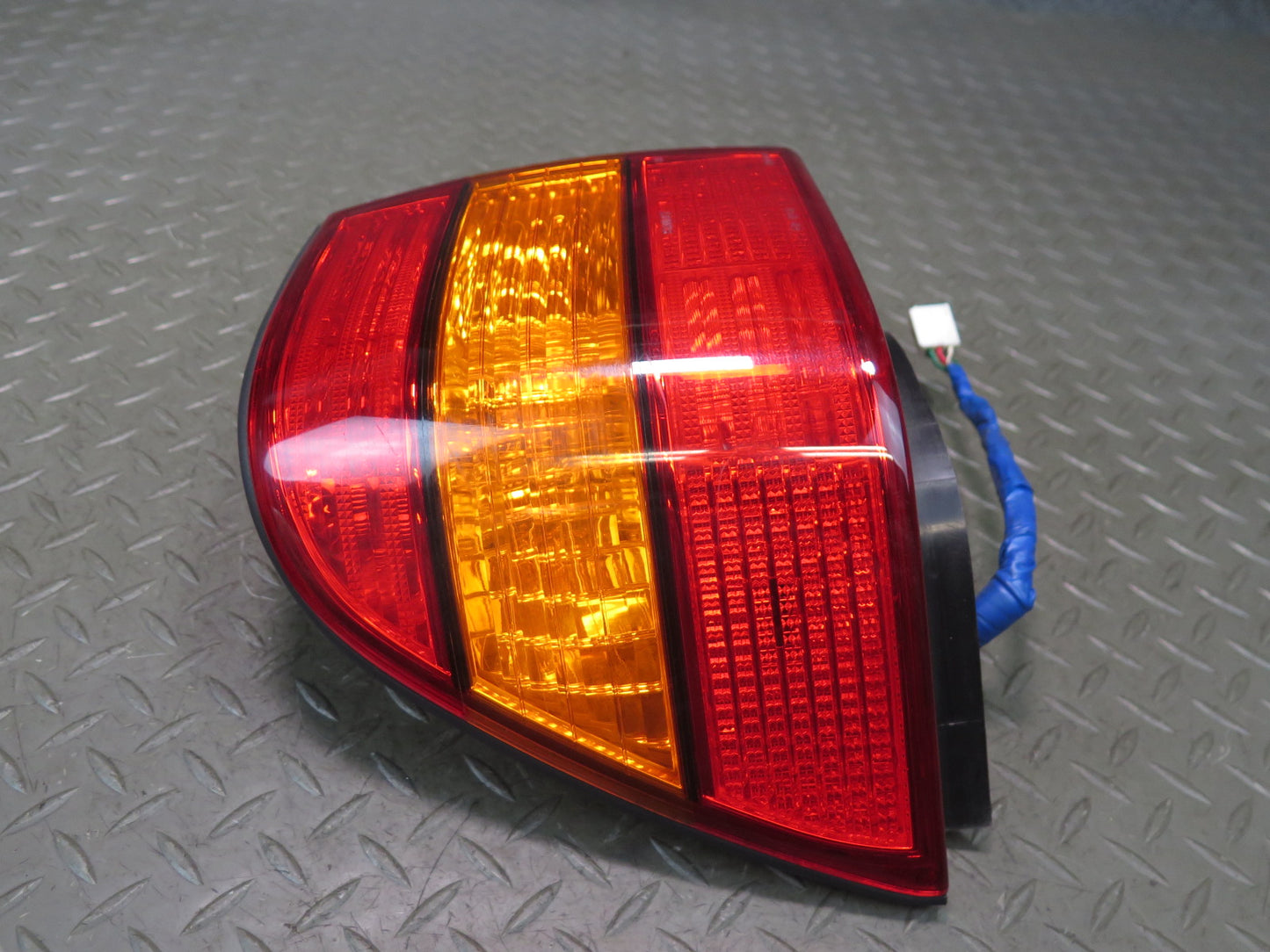 98-00 Lexus UCF20L LS400 Set of 4 Rear Inner & Outer Tail Light Lamp OEM
