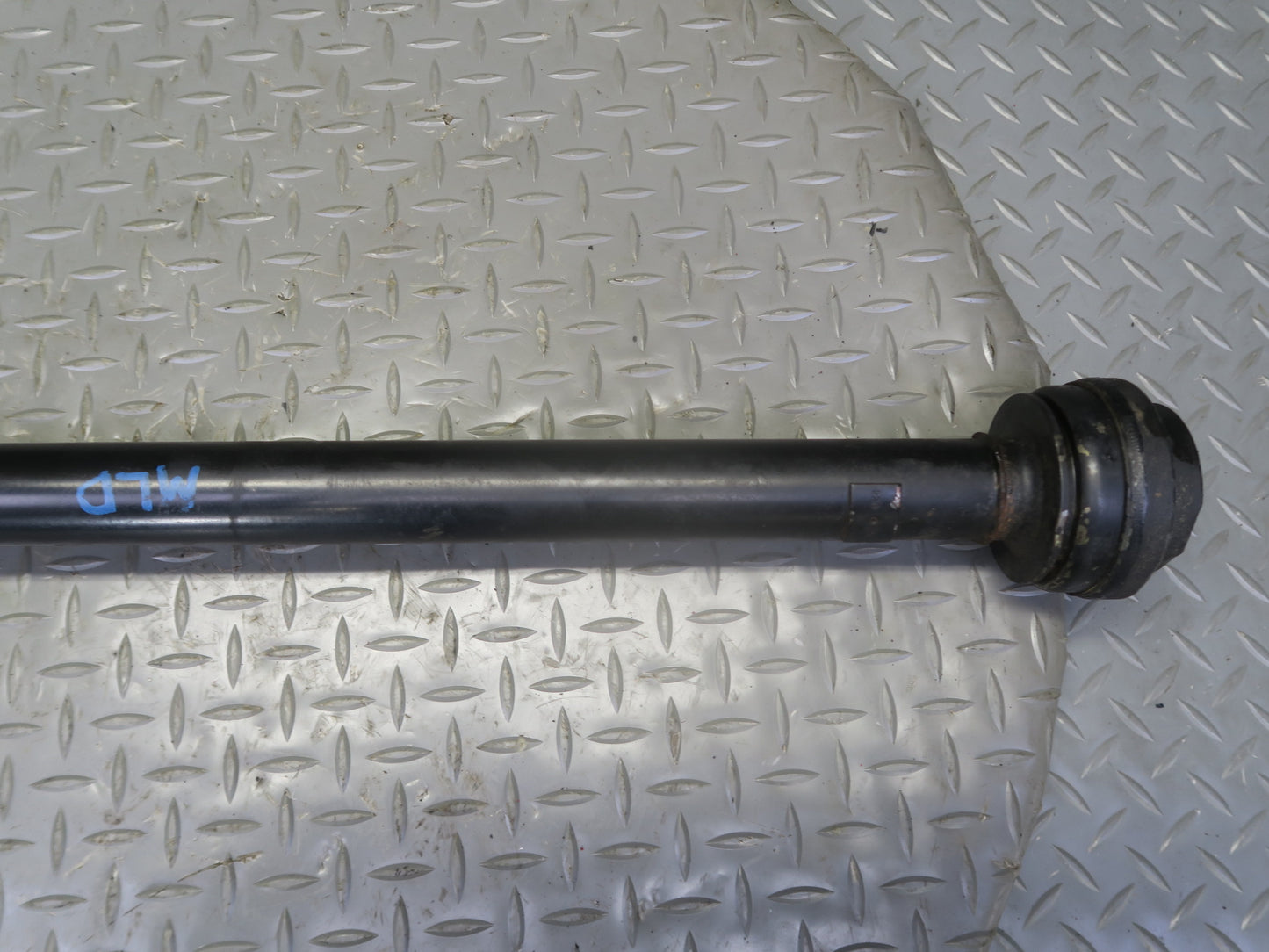 2017-2020 Maserati Levante M161 3.0L AWD Front Drive Shaft Driveshaft 6700319580