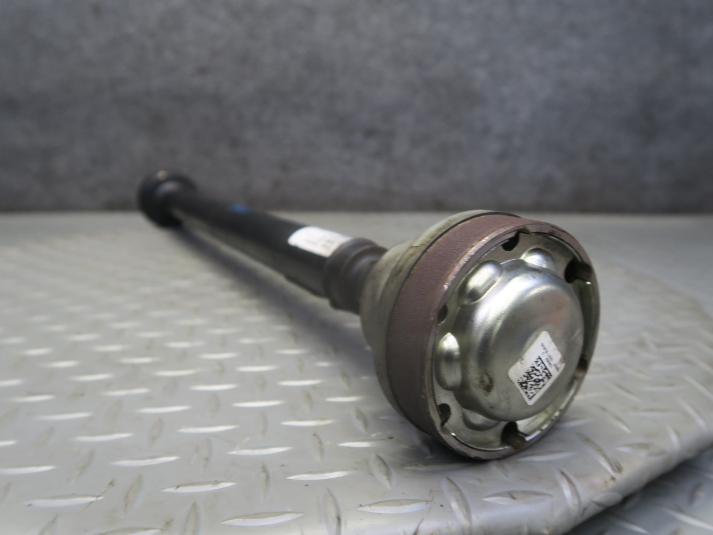 2017-2020 Maserati Levante M161 3.0L AWD Front Drive Shaft Driveshaft 6700319580