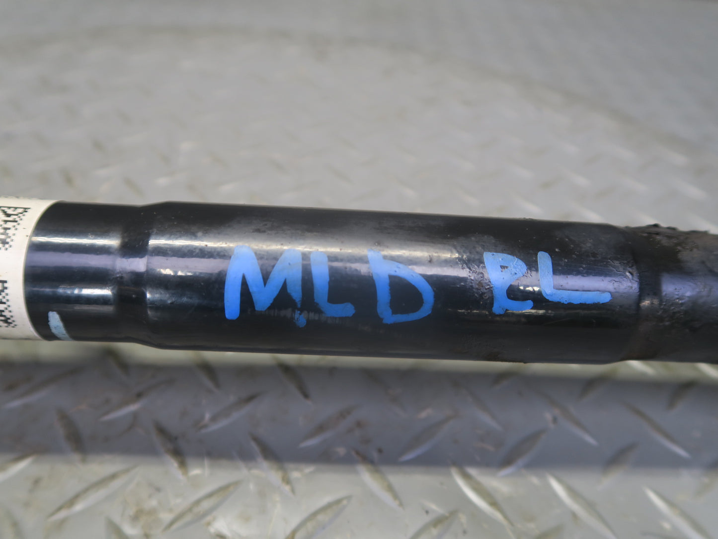 17-20 Maserati Levante M161 3.0L AWD Rear Left or Right Axle Shaft 6700320360