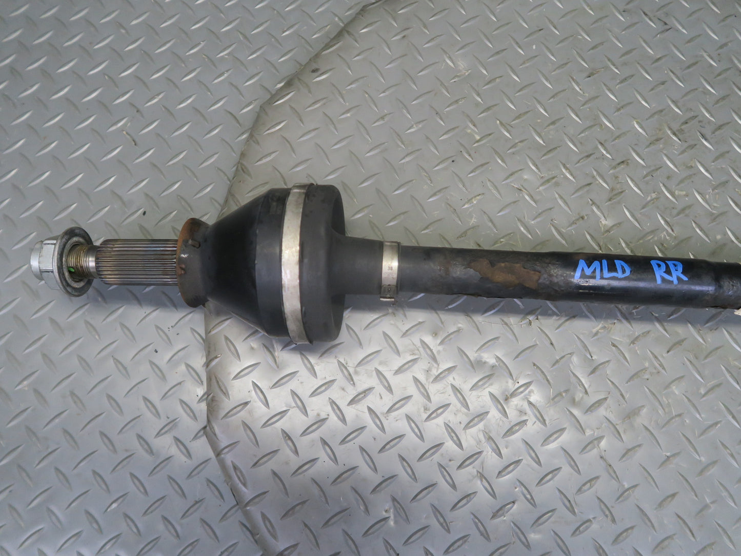 17-20 Maserati Levante M161 3.0L AWD Rear Left or Right Axle Shaft 6700320360