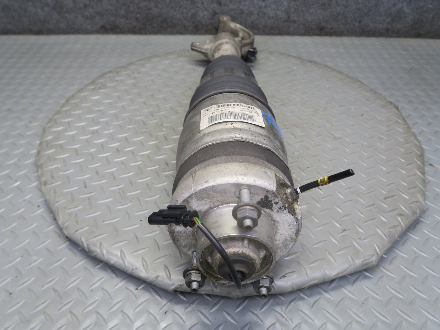 2017-2020 Maserati Levante M161 AWD Front Right Air Strut Shock Absorber 94k