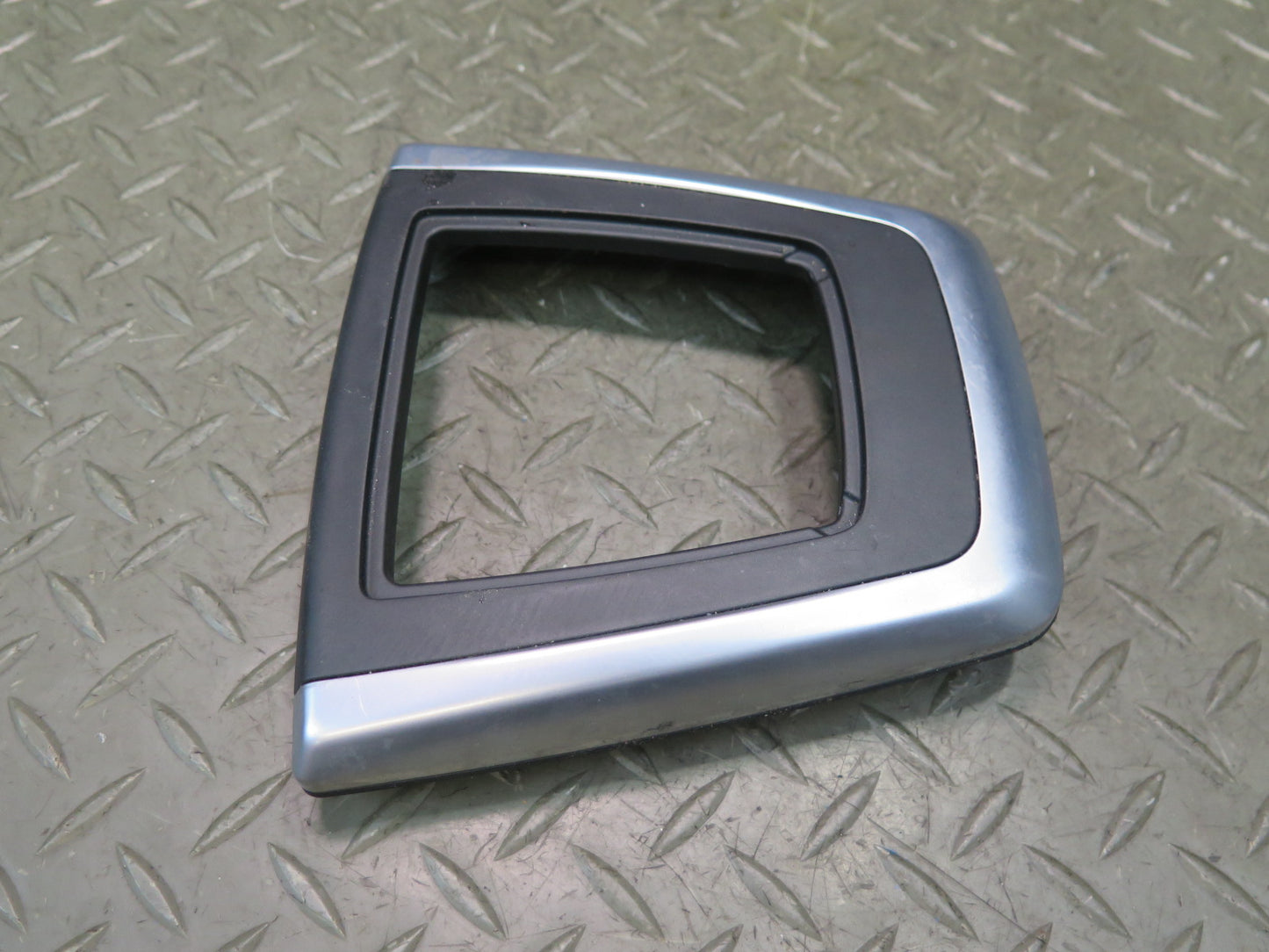 11-16 BMW E89 Z4 A/T Center Console Shifter Trim Bezel Cover Panel 9150238 OEM