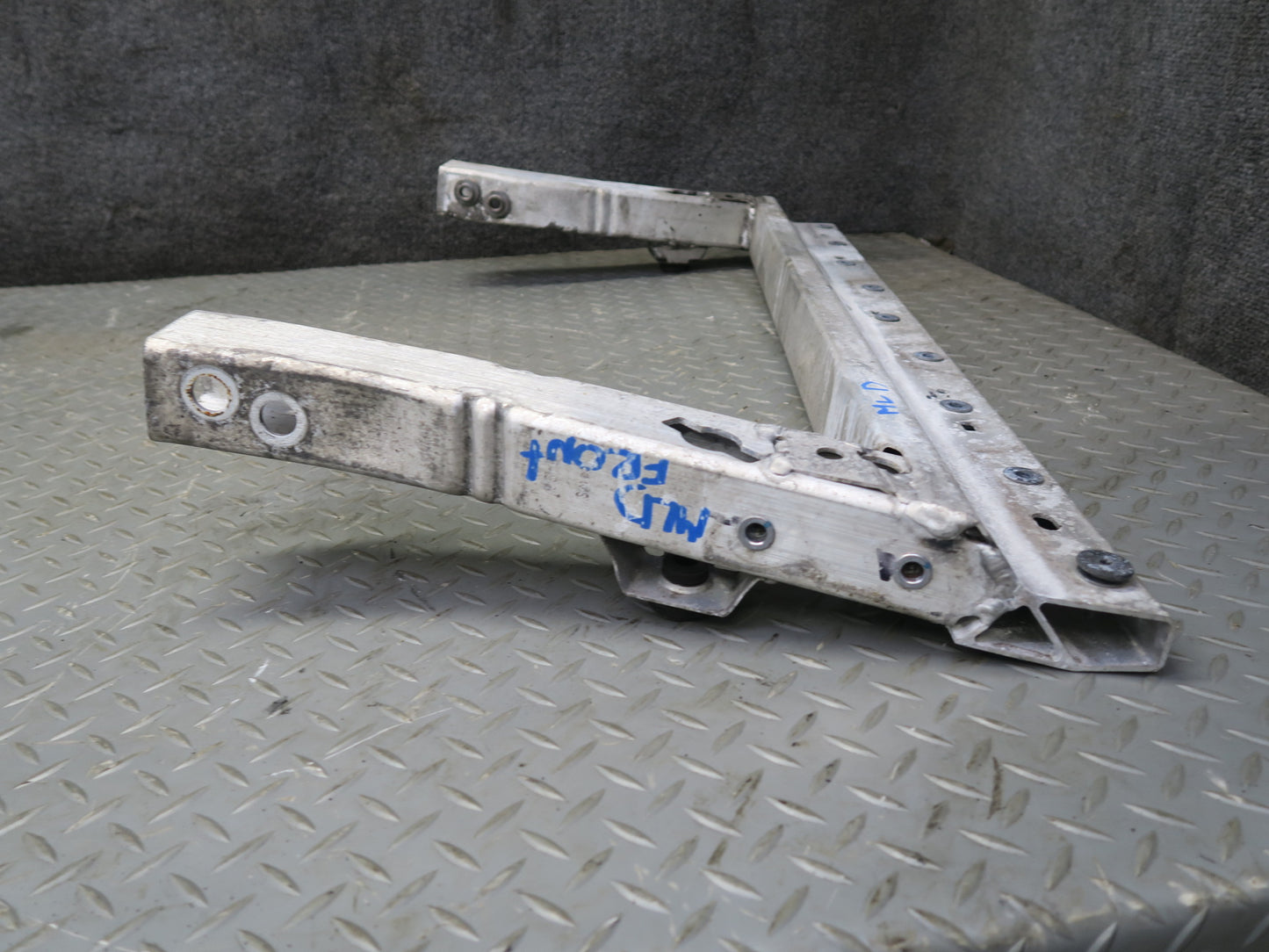 2017-2020 Maserati Levante M161 Front Subframe Extension Brace Bar Bracket