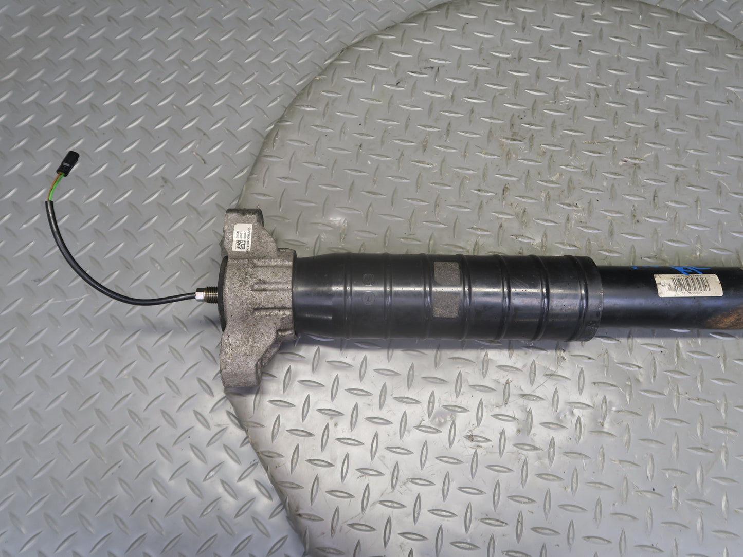 2017-2020 Maserati Levante M161 AWD Rear Right Air Strut Shock Absorber