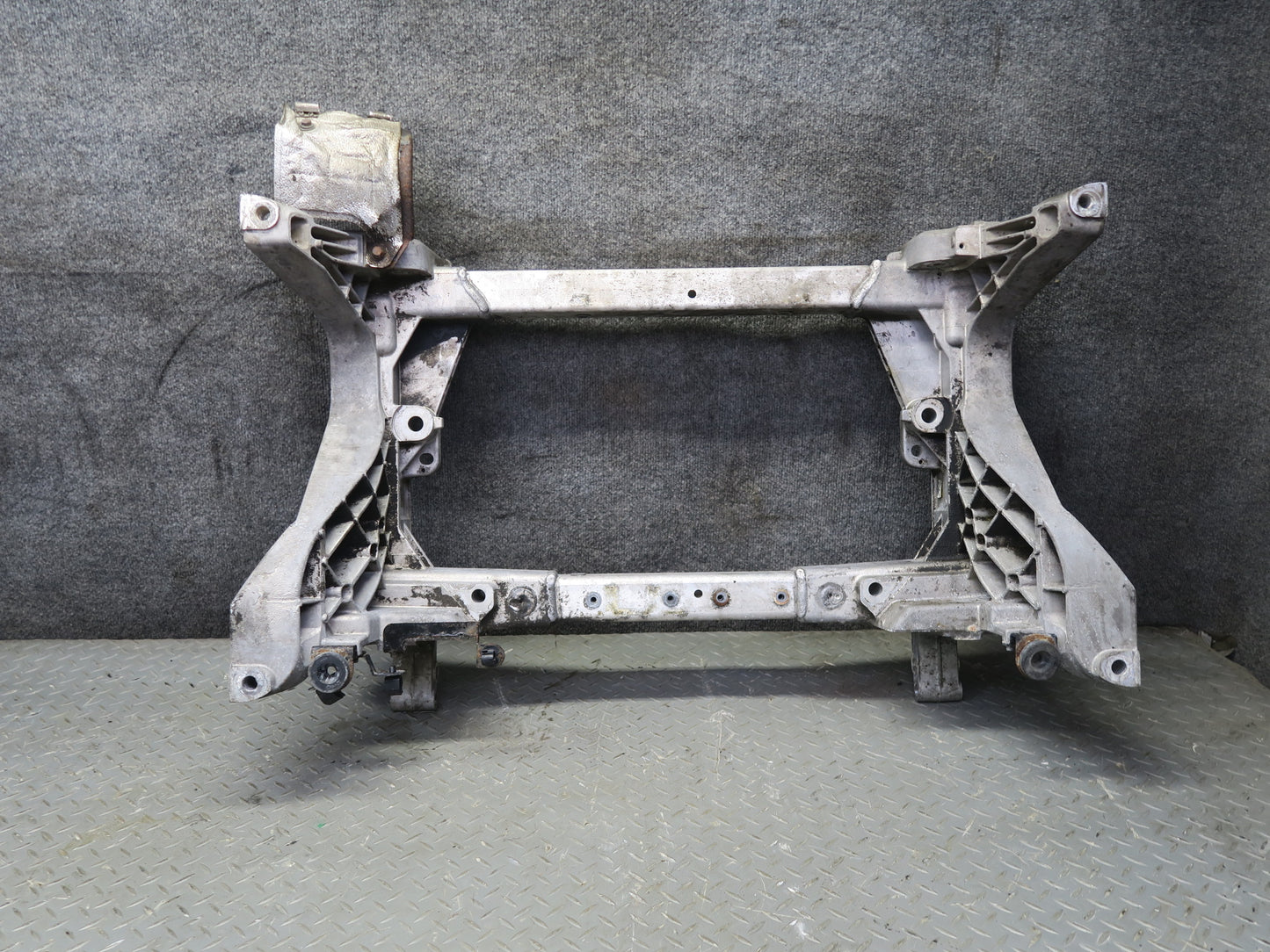17-20 Maserati Levante M161 3.0L AWD Front Suspension Crossmember Carrier Cradle