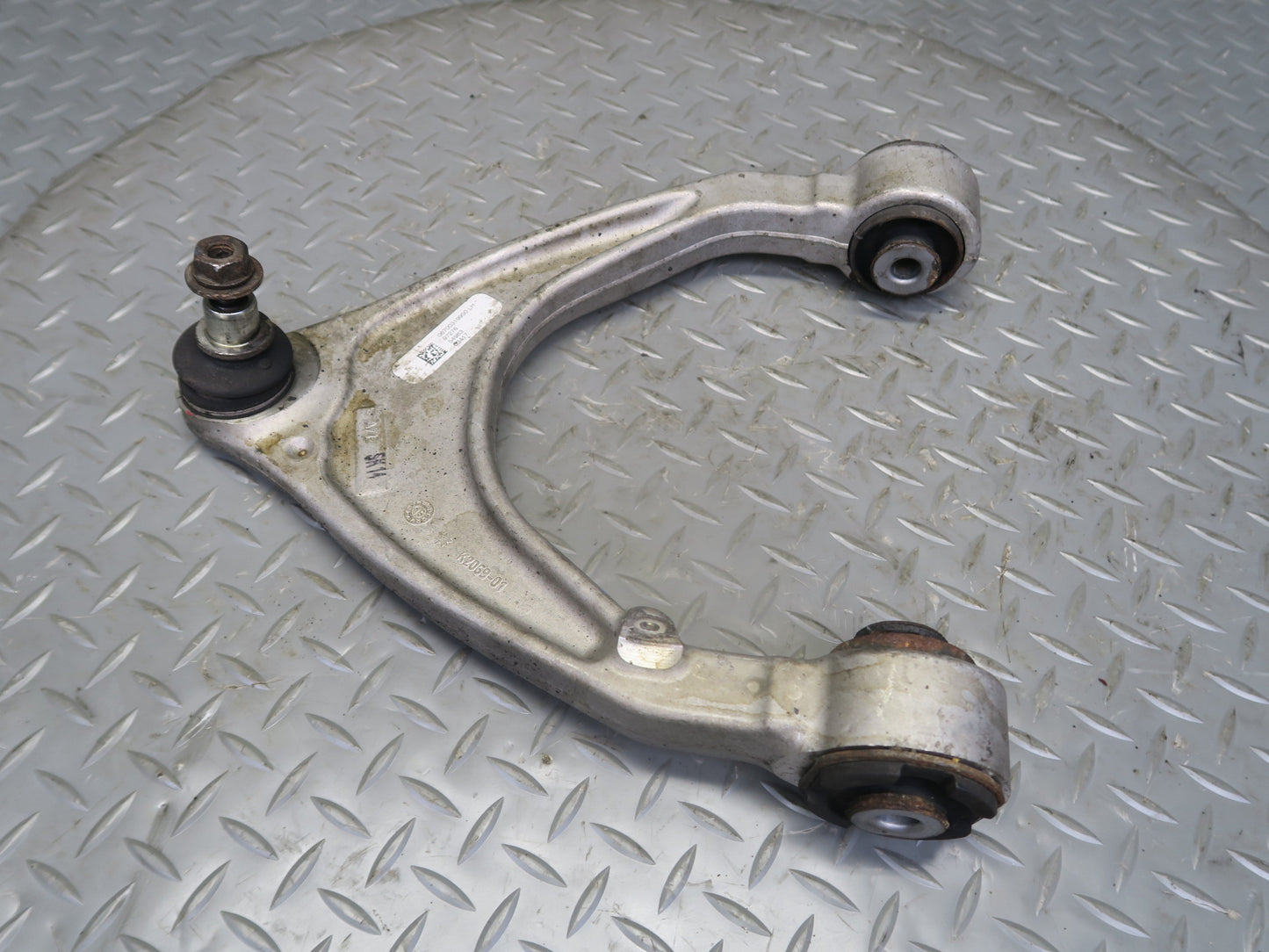 2017-2020 Maserati Levante M161 Front Left Suspension Upper Control Arm