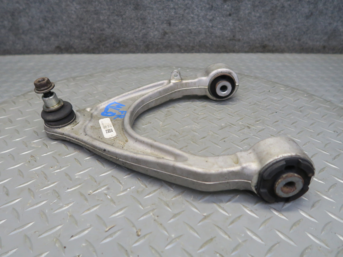 2017-2020 Maserati Levante M161 Front Right Suspension Upper Control Arm