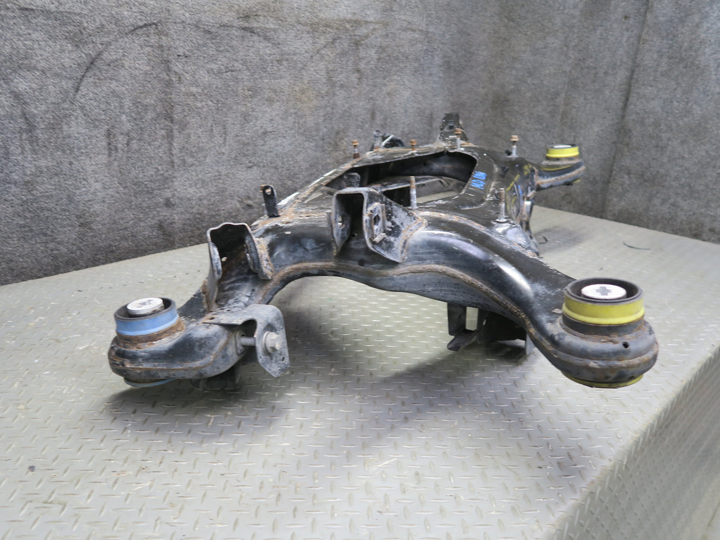 2017-2020 Maserati Levante M161 3.0L AWD Rear Suspension Subframe Crossmember