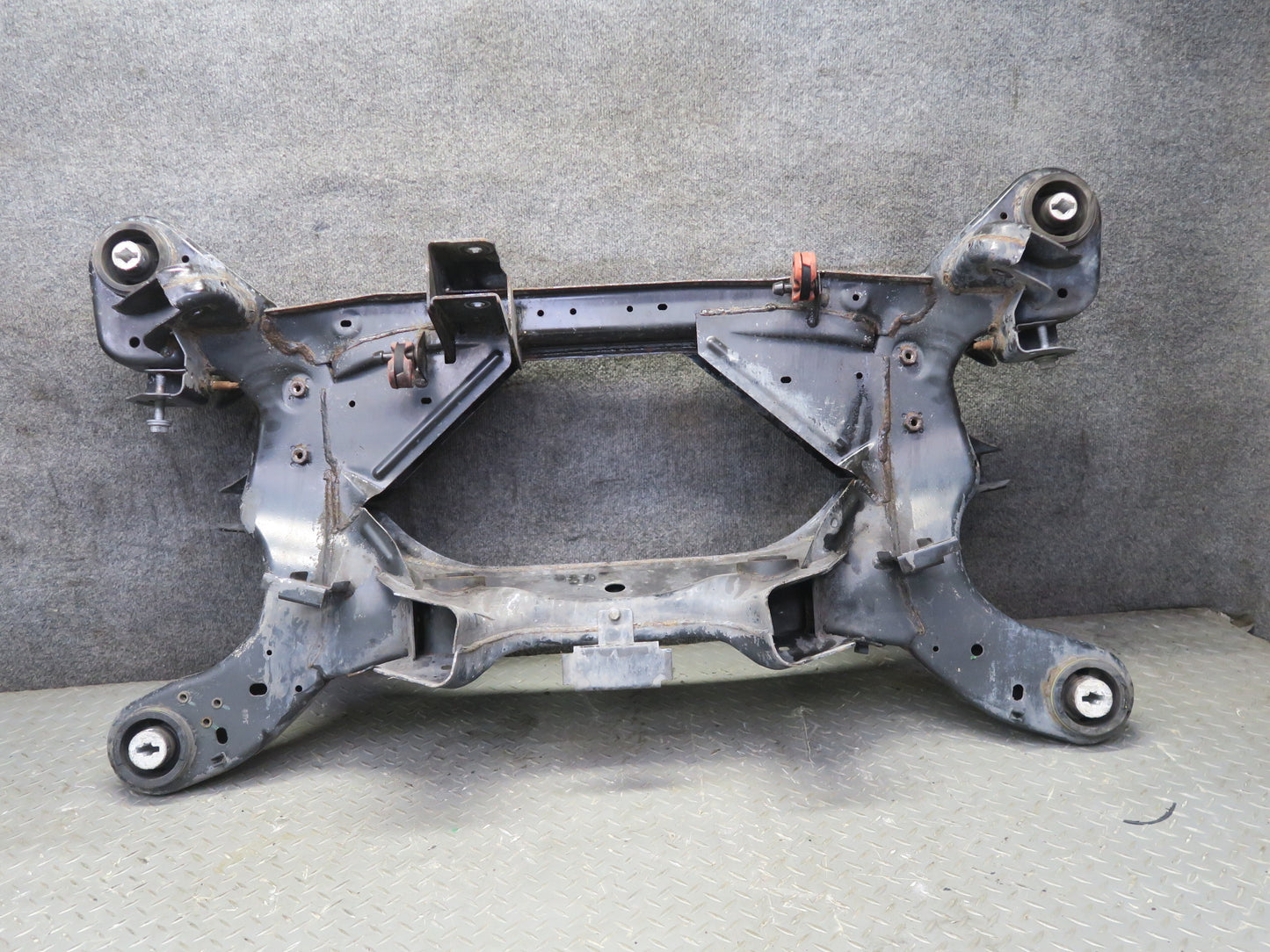 2017-2020 Maserati Levante M161 3.0L AWD Rear Suspension Subframe Crossmember