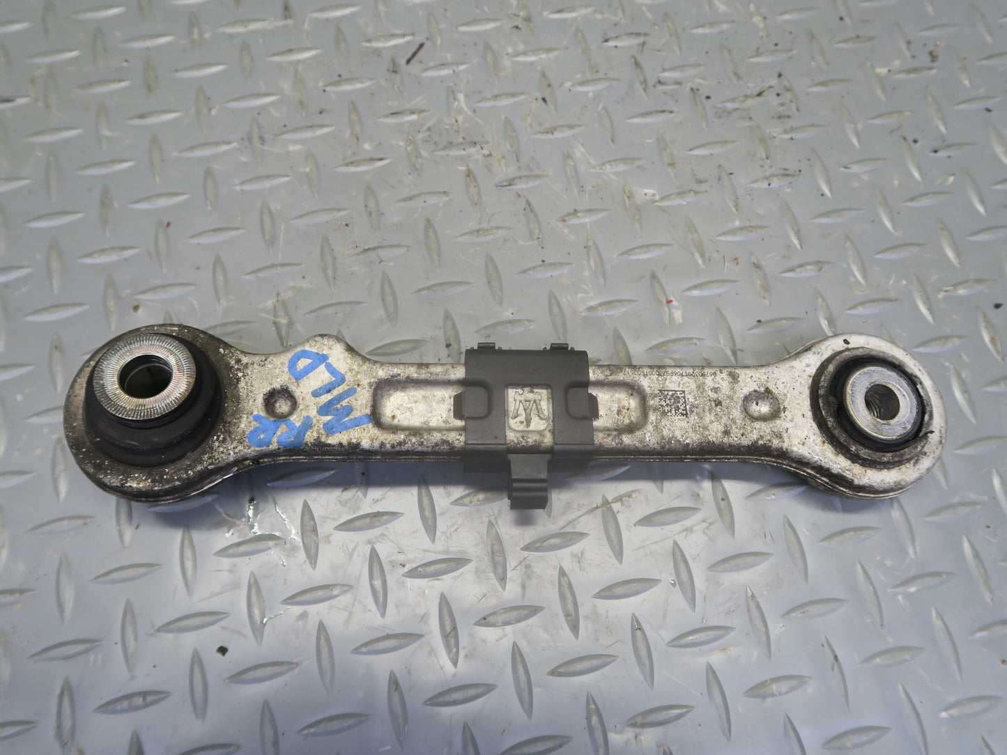 2017-2020 Maserati Levante M161 Rear Right Upper & Lower Control Arm Set of 5