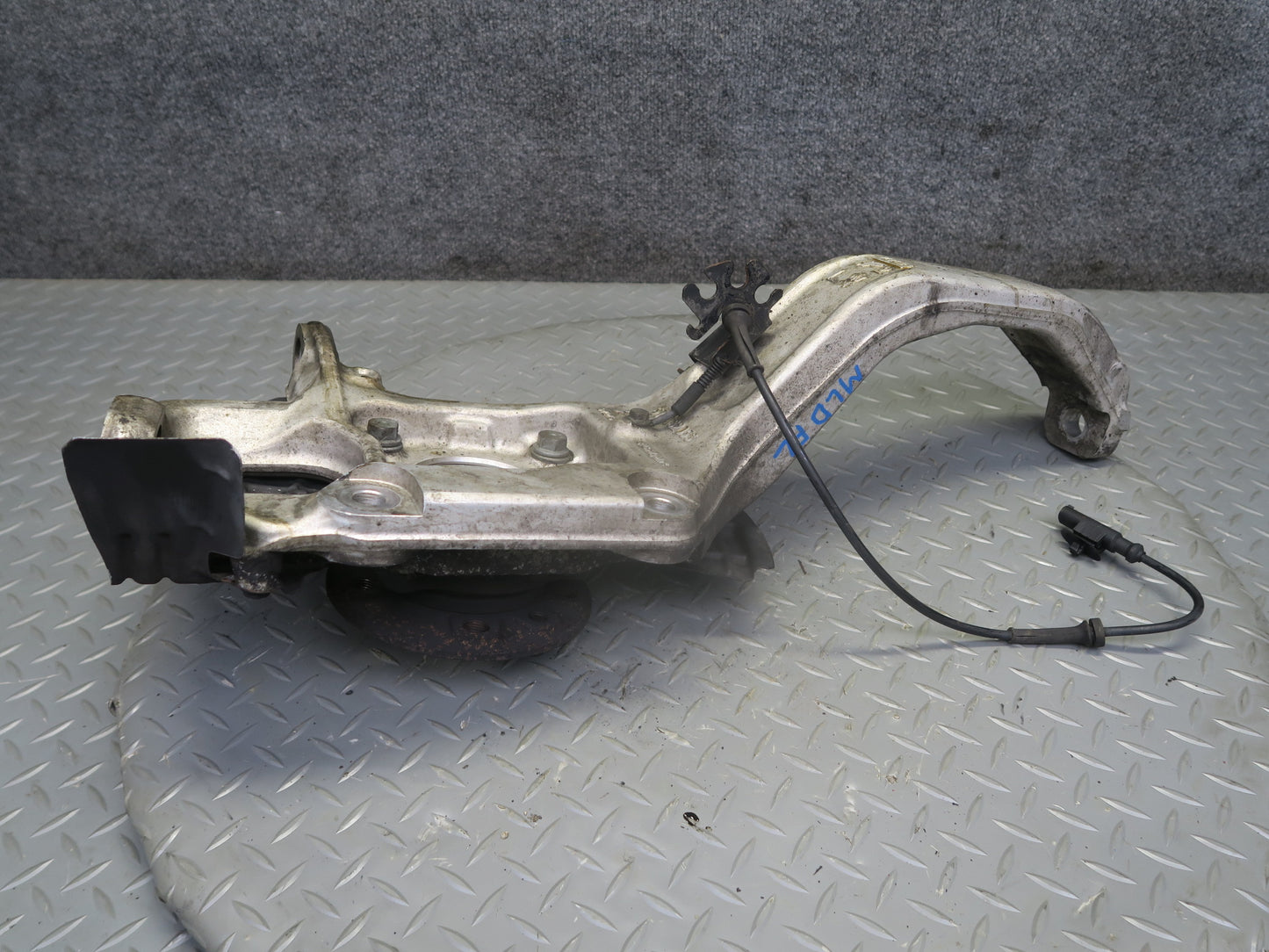 17-20 Maserati Levante M161 3.0L AWD Front Left Spindle Knuckle Wheel Hub 94K