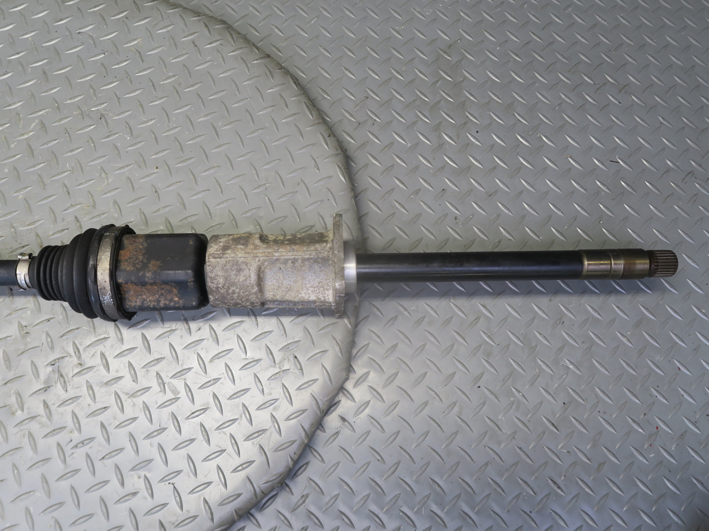 2017-2020 Maserati Levante M161 3.0L AWD Front Left Suspension Axle Shaft