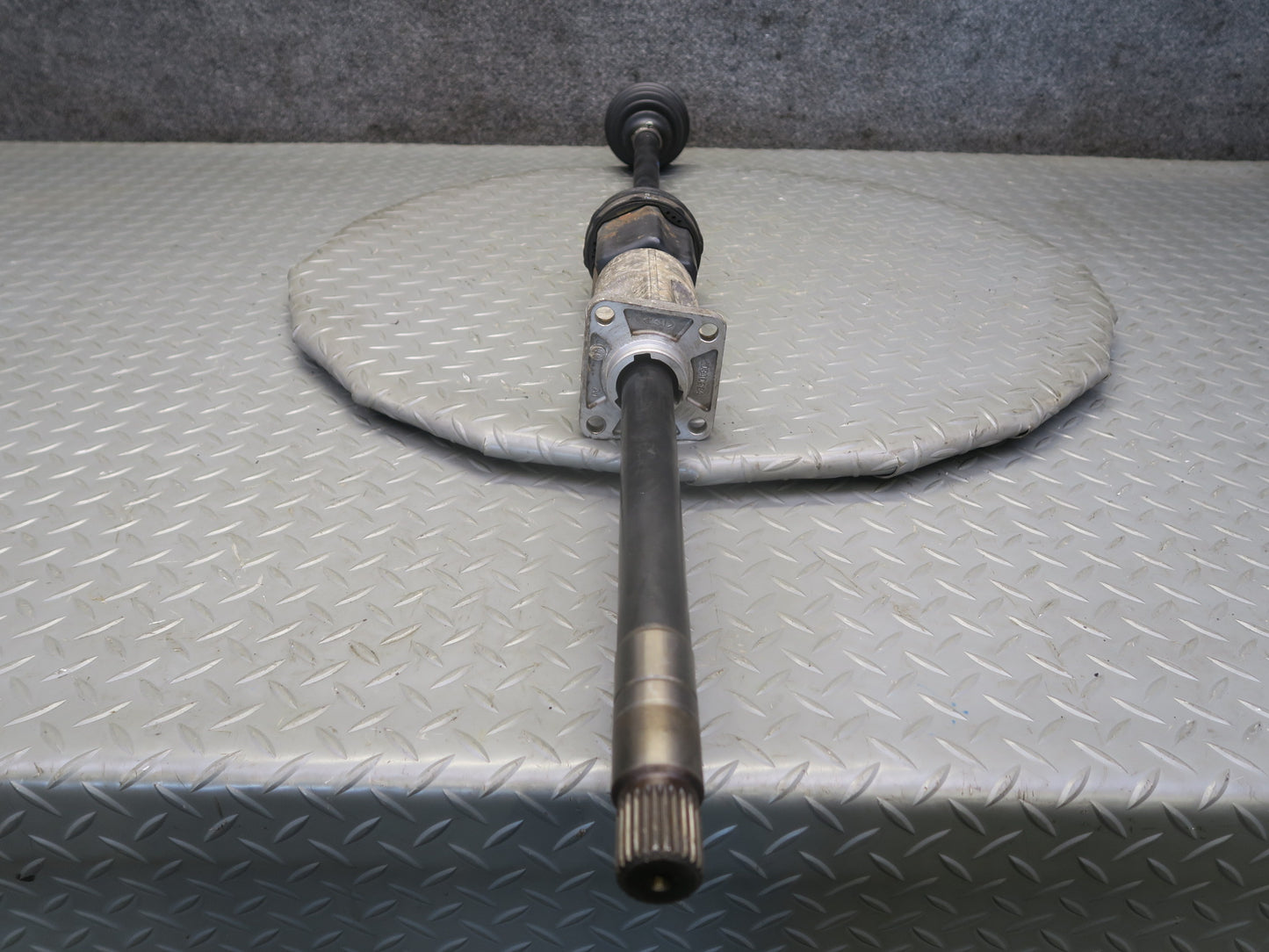 2017-2020 Maserati Levante M161 3.0L AWD Front Left Suspension Axle Shaft