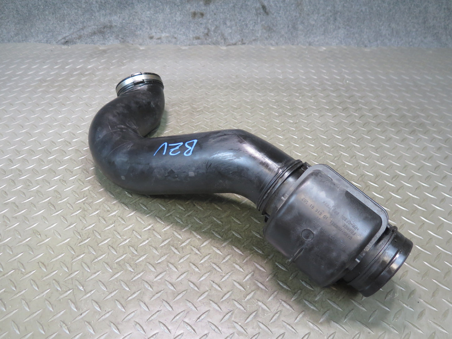 12-16 BMW E89 Z4 28i N20 Air Intake Duct Tube Hose 7613823 OEM