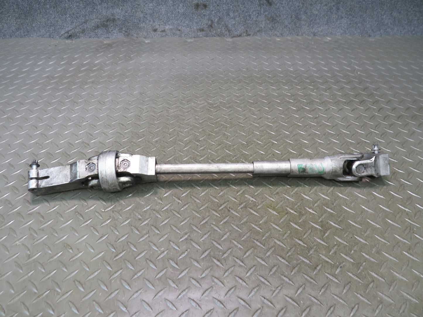 09-16 BMW E89 Z4 Steering Column U Joint Linkage Shaft 6789454 OEM