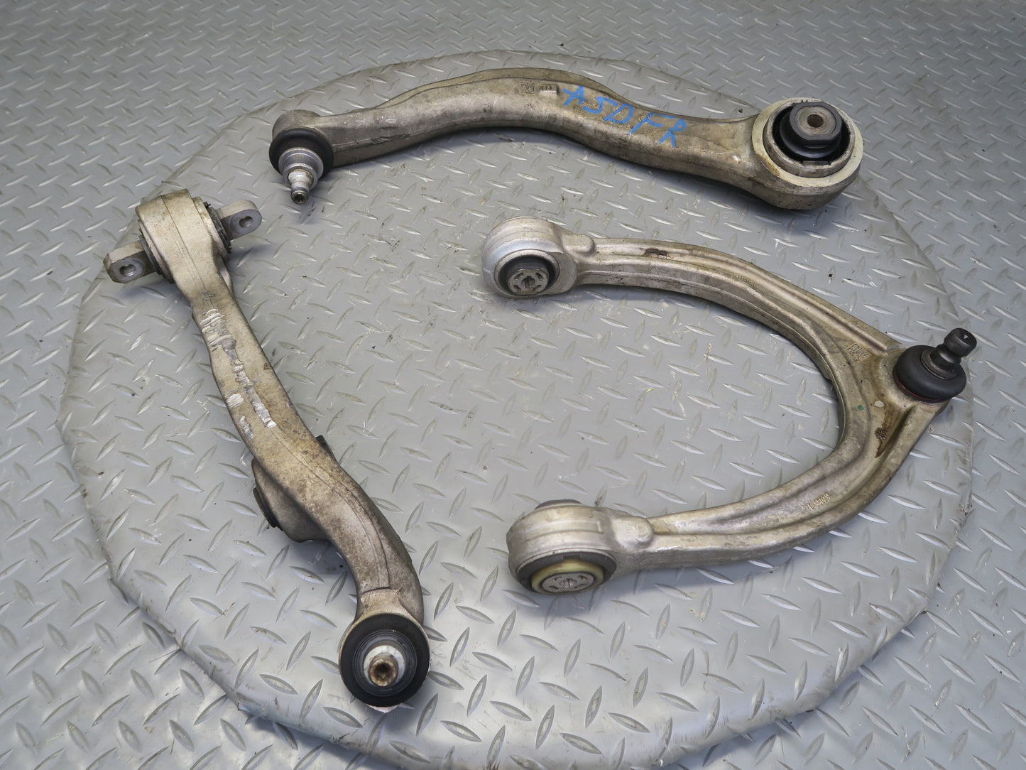2017-2023 Alfa Romeo Stelvio AWD Set of 3 Front Right Upper Lower Control Arm