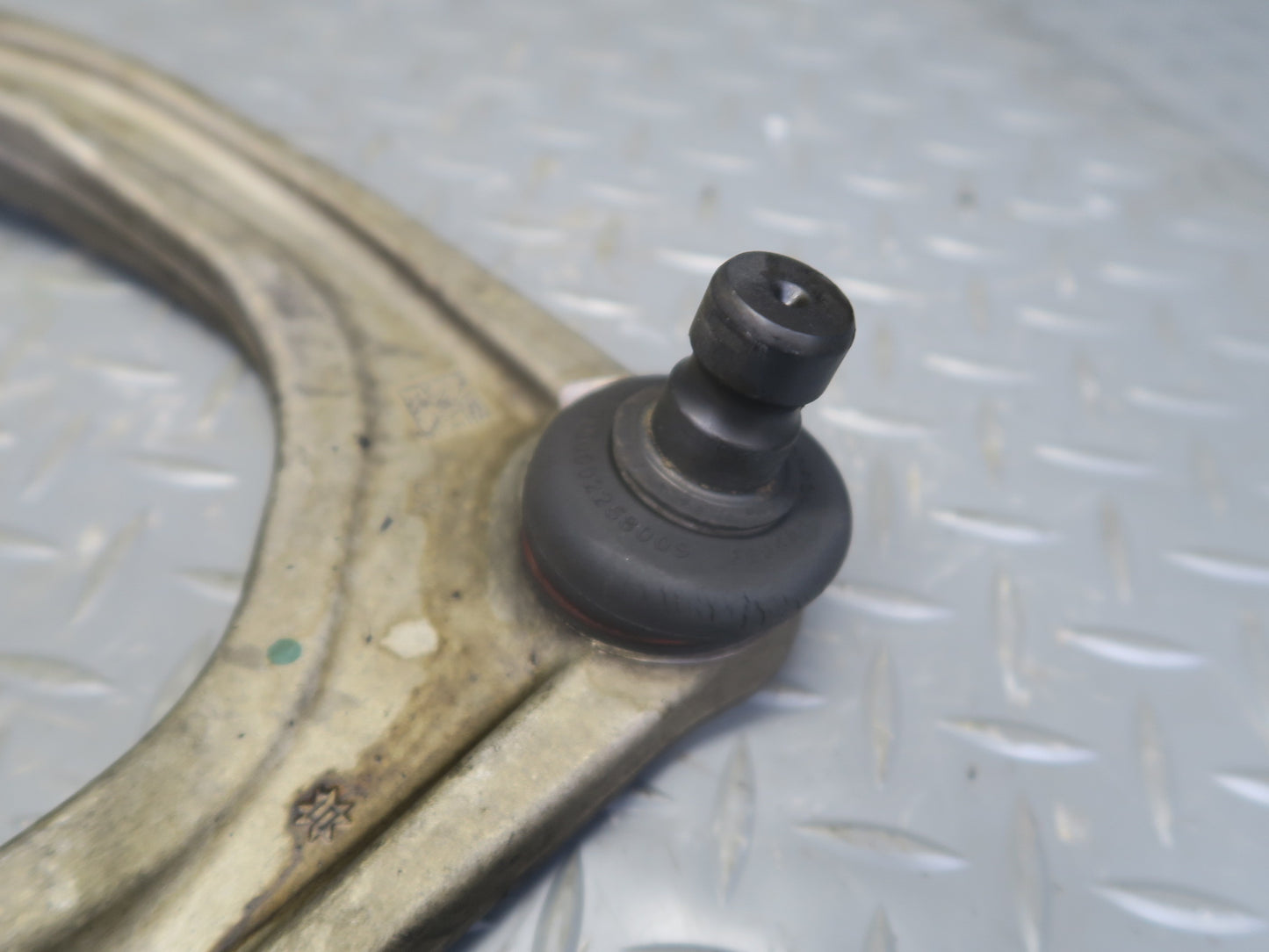2017-2023 Alfa Romeo Stelvio AWD Set of 3 Front Right Upper Lower Control Arm