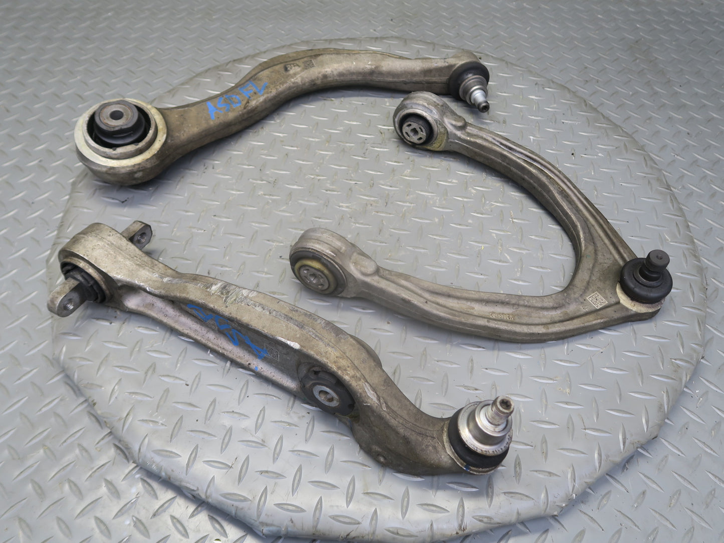 2017-2023 Alfa Romeo Stelvio AWD Set of 3 Front Left Upper Lower Control Arm