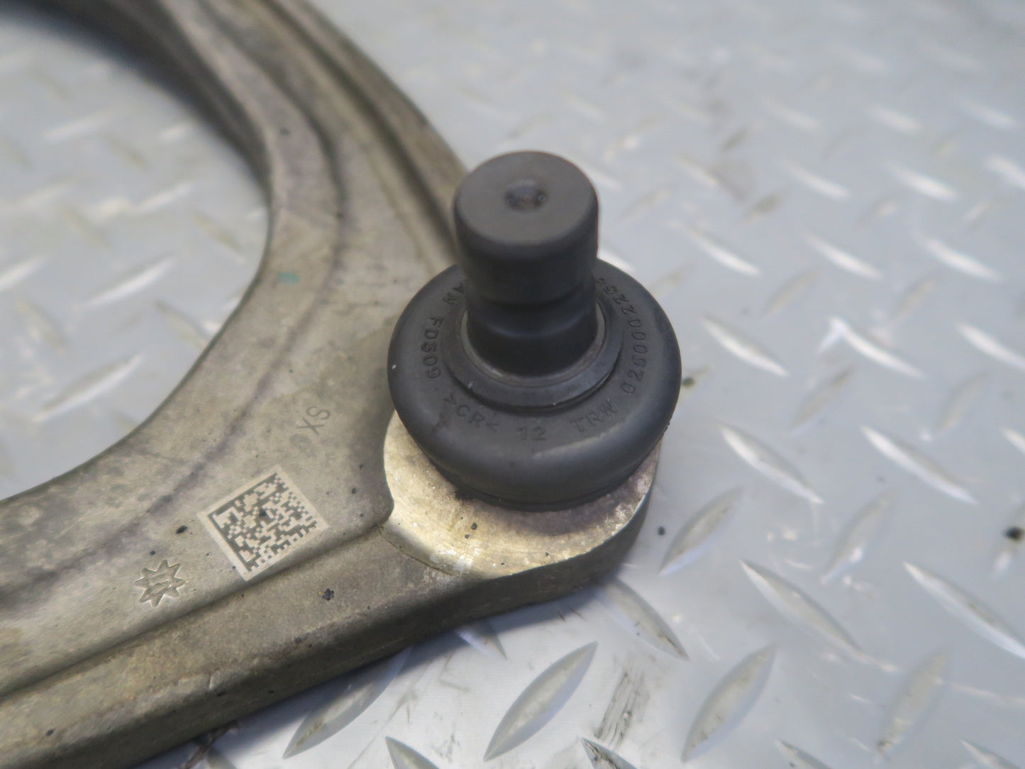 2017-2023 Alfa Romeo Stelvio AWD Set of 3 Front Left Upper Lower Control Arm