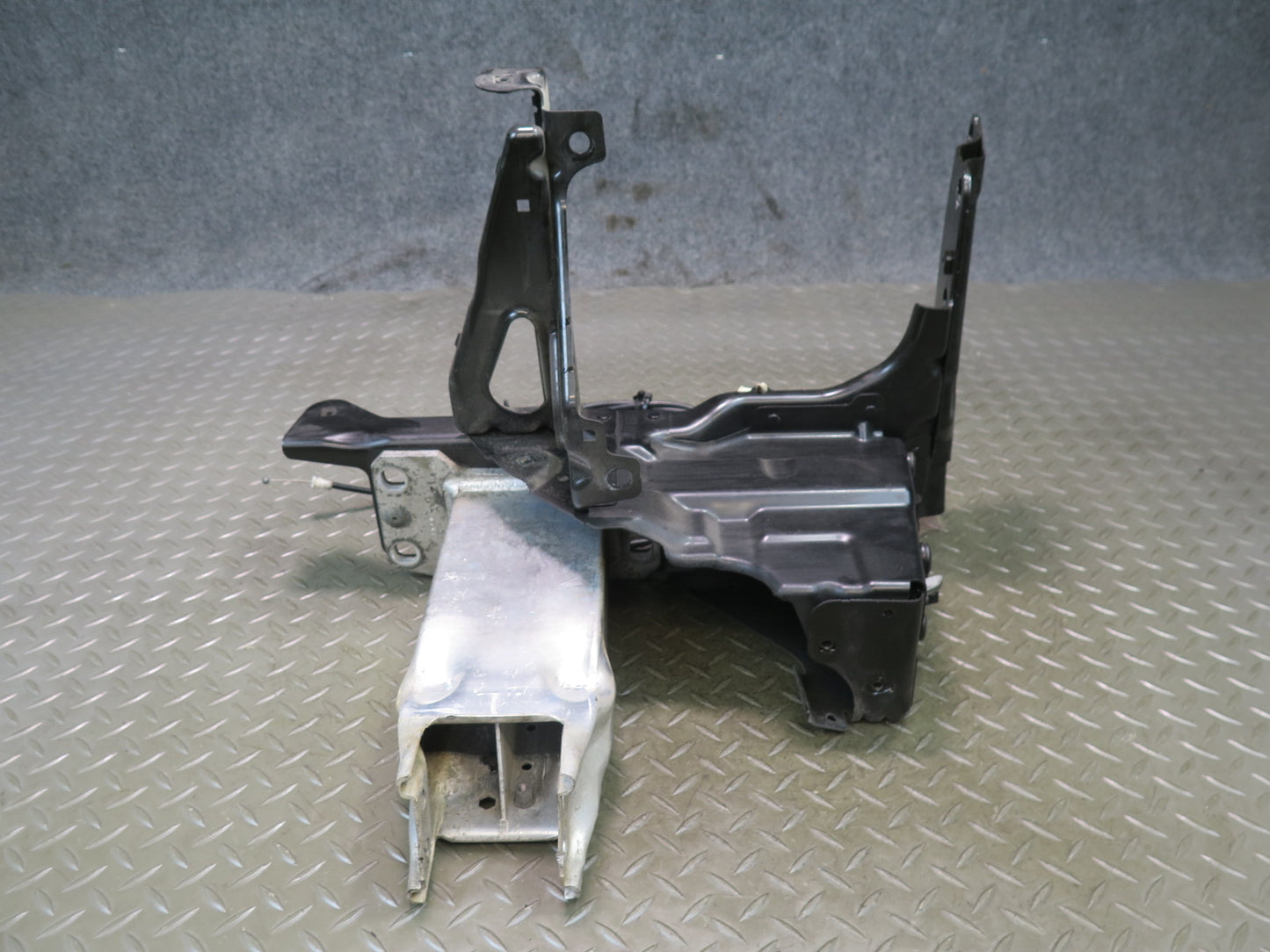 09-16 BMW E89 Z4 Front Right Radiator Core Support Frame Headlight Bracket OEM