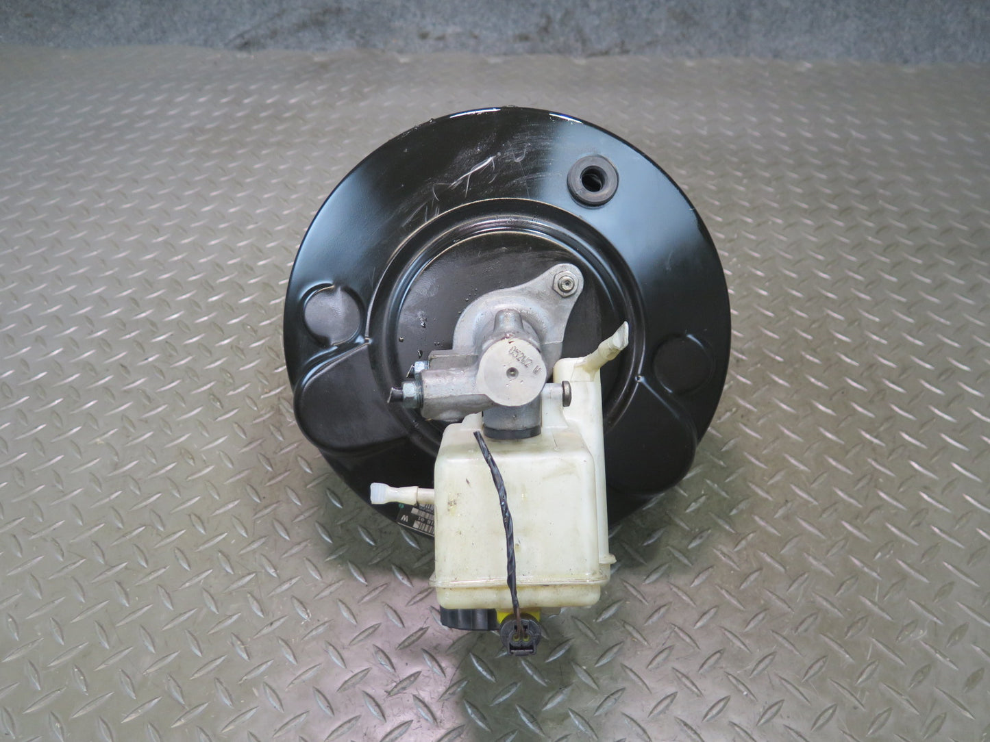 09-16 BMW E89 Z4 Brake Master Cylinder Booster Fluid Reservoir 6785916 OEM