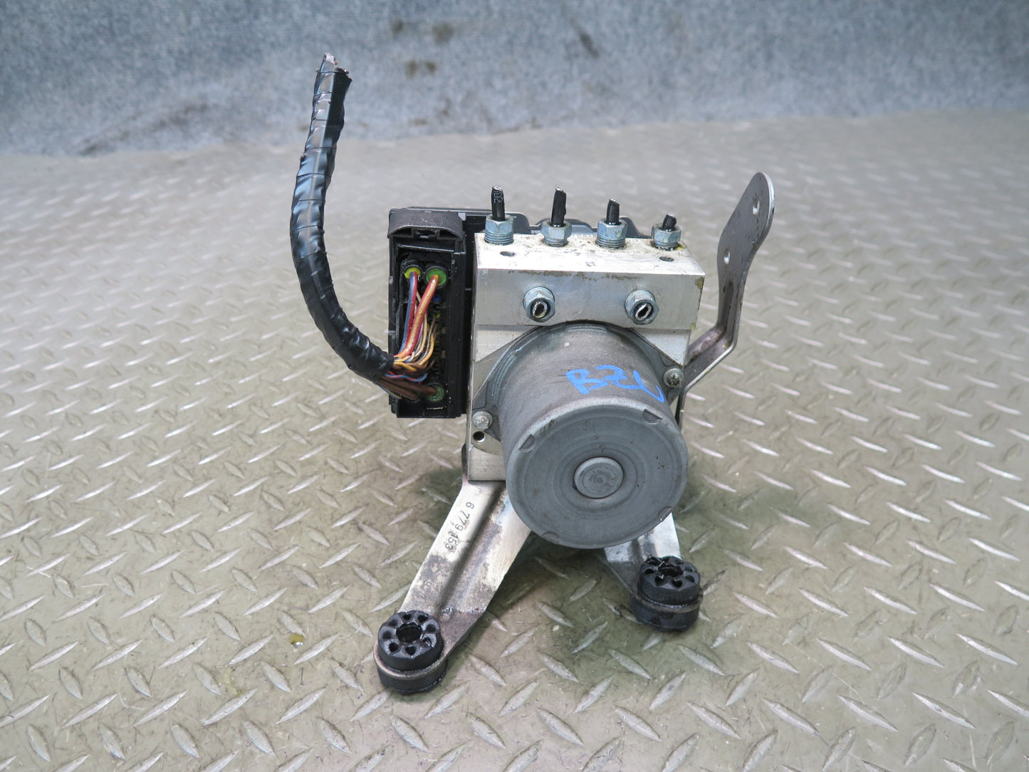 12-16 BMW E89 Z4 28i RWD Anti Lock Brake ABS DSC Pump Module 6850890 OEM