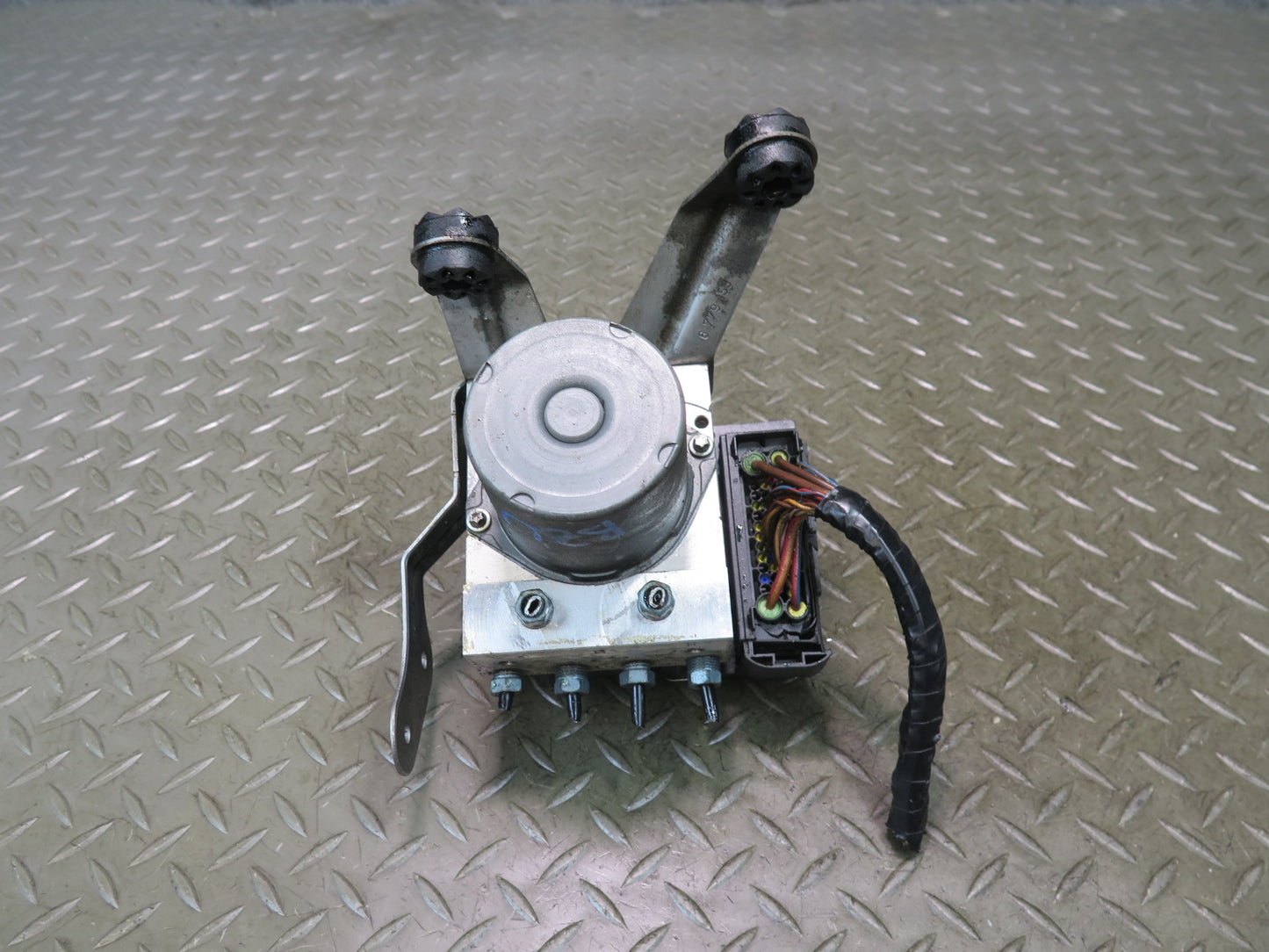 12-16 BMW E89 Z4 28i RWD Anti Lock Brake ABS DSC Pump Module 6850890 OEM