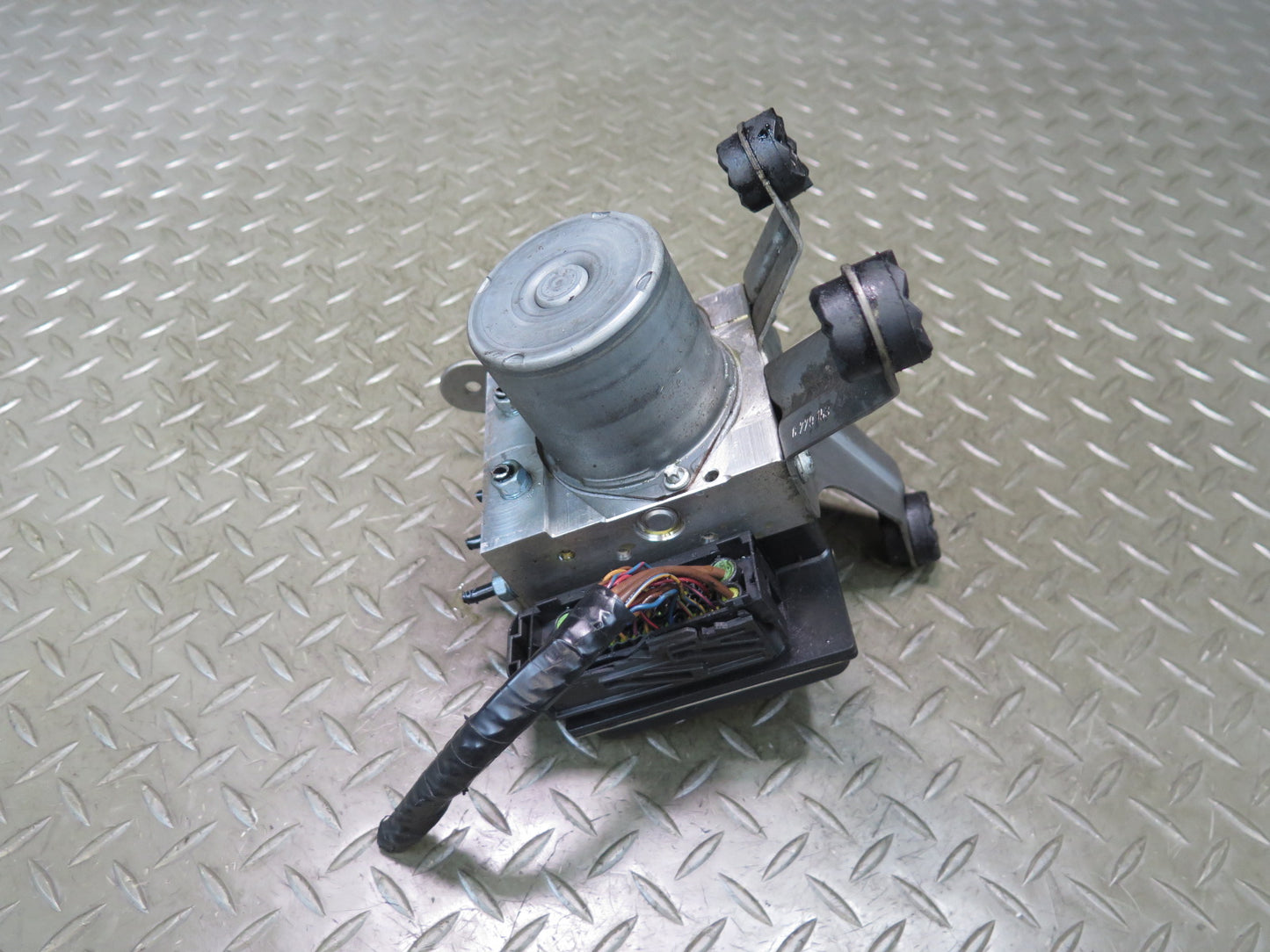 12-16 BMW E89 Z4 28i RWD Anti Lock Brake ABS DSC Pump Module 6850890 OEM