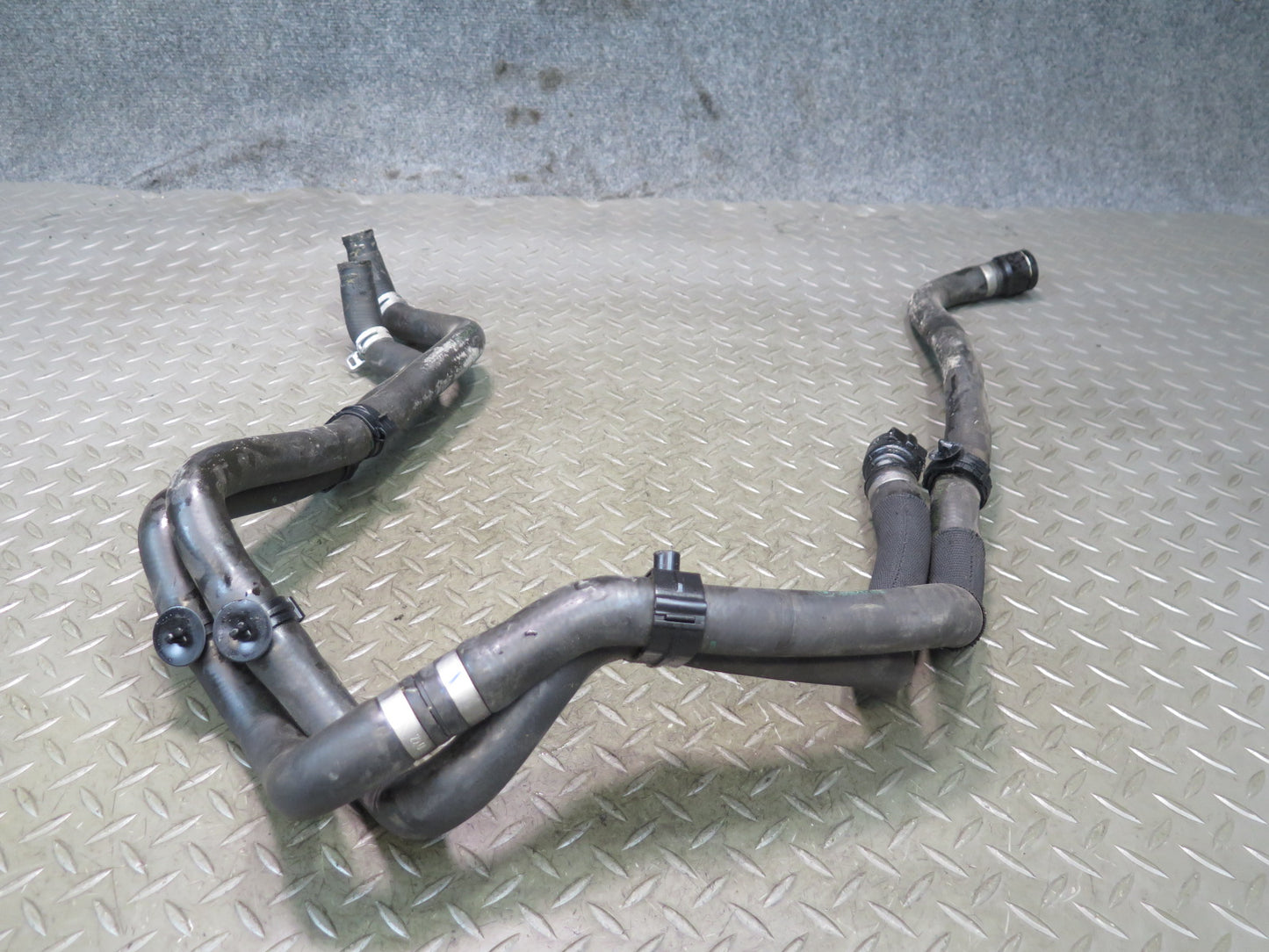 12-16 BMW E89 Z4 28i N20 A/T Engine Radiator Coolant Hose Pipe Line Set OEM