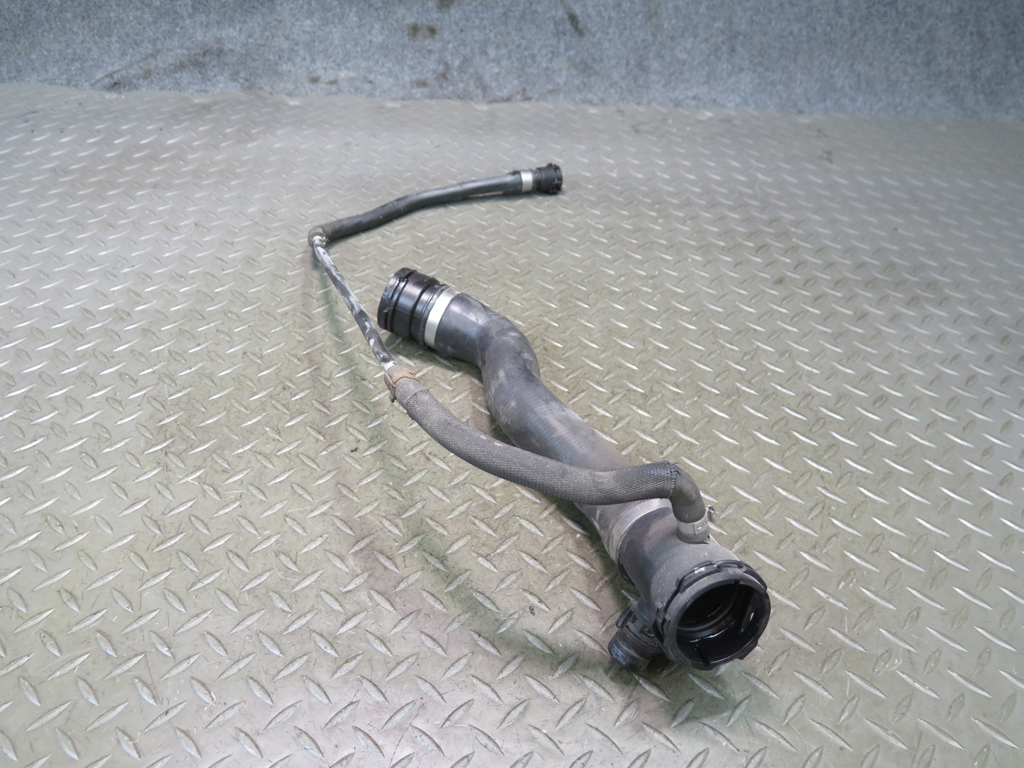 12-16 BMW E89 Z4 28i N20 A/T Engine Radiator Coolant Hose Pipe Line Set OEM