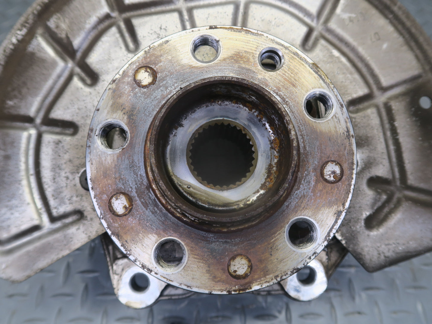 2017-2023 Alfa Romeo Stelvio 2.0L AWD Rear Right Spindle Knuckle Wheel Hub 88K