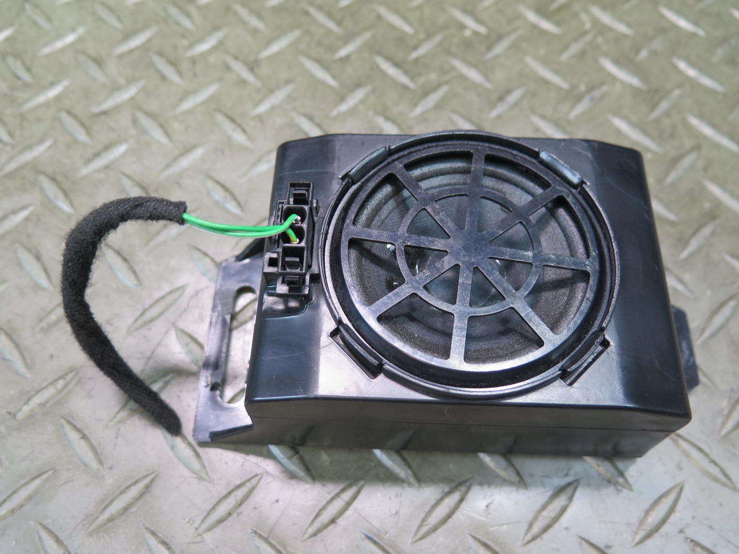 2011-2018 Porsche Cayenne 958 Parking Assist Warning Buzzer Speaker 7PP035709A