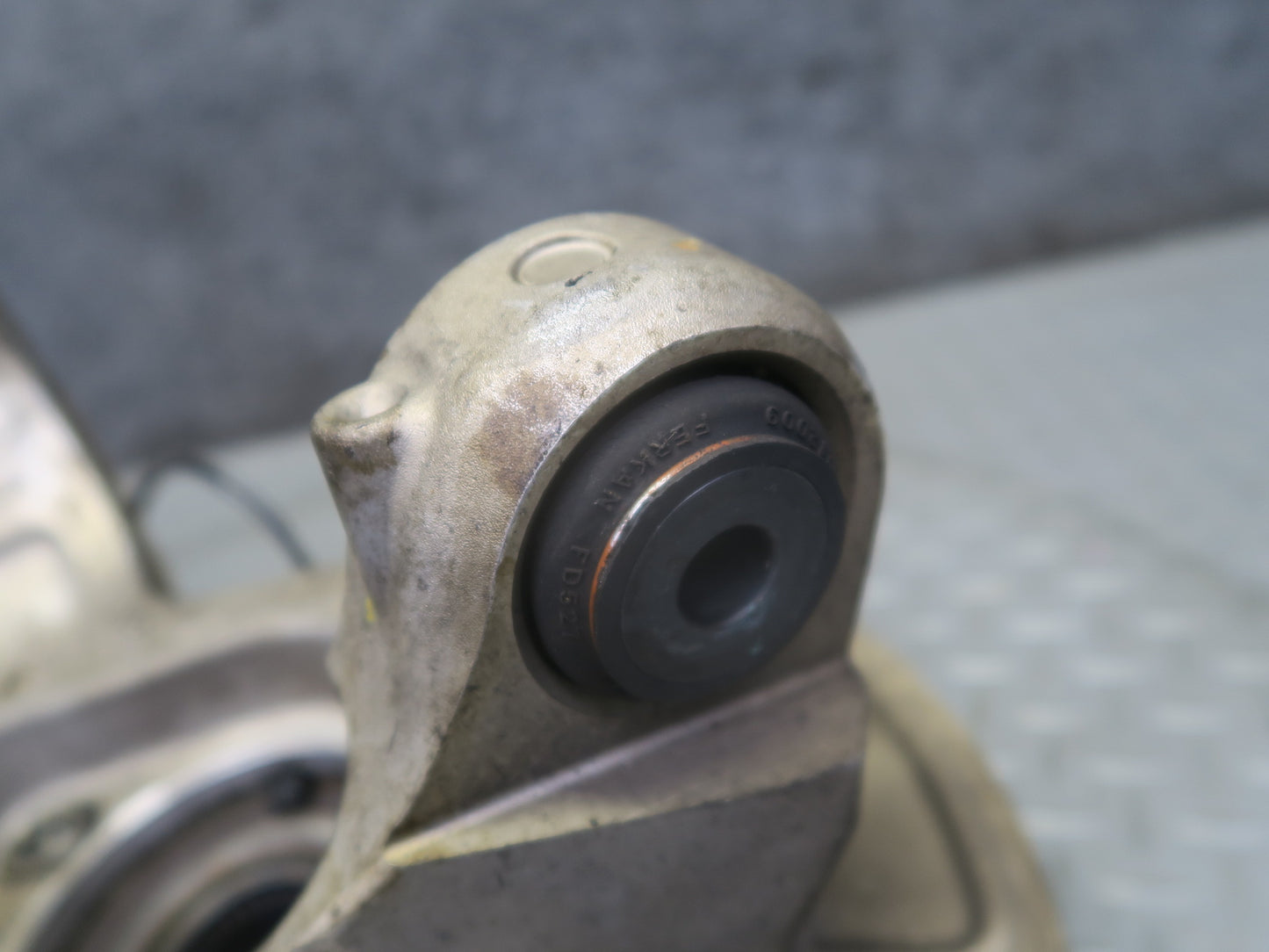 2017-2023 Alfa Romeo Stelvio 2.0L AWD Rear Left Spindle Knuckle Wheel Hub 88K