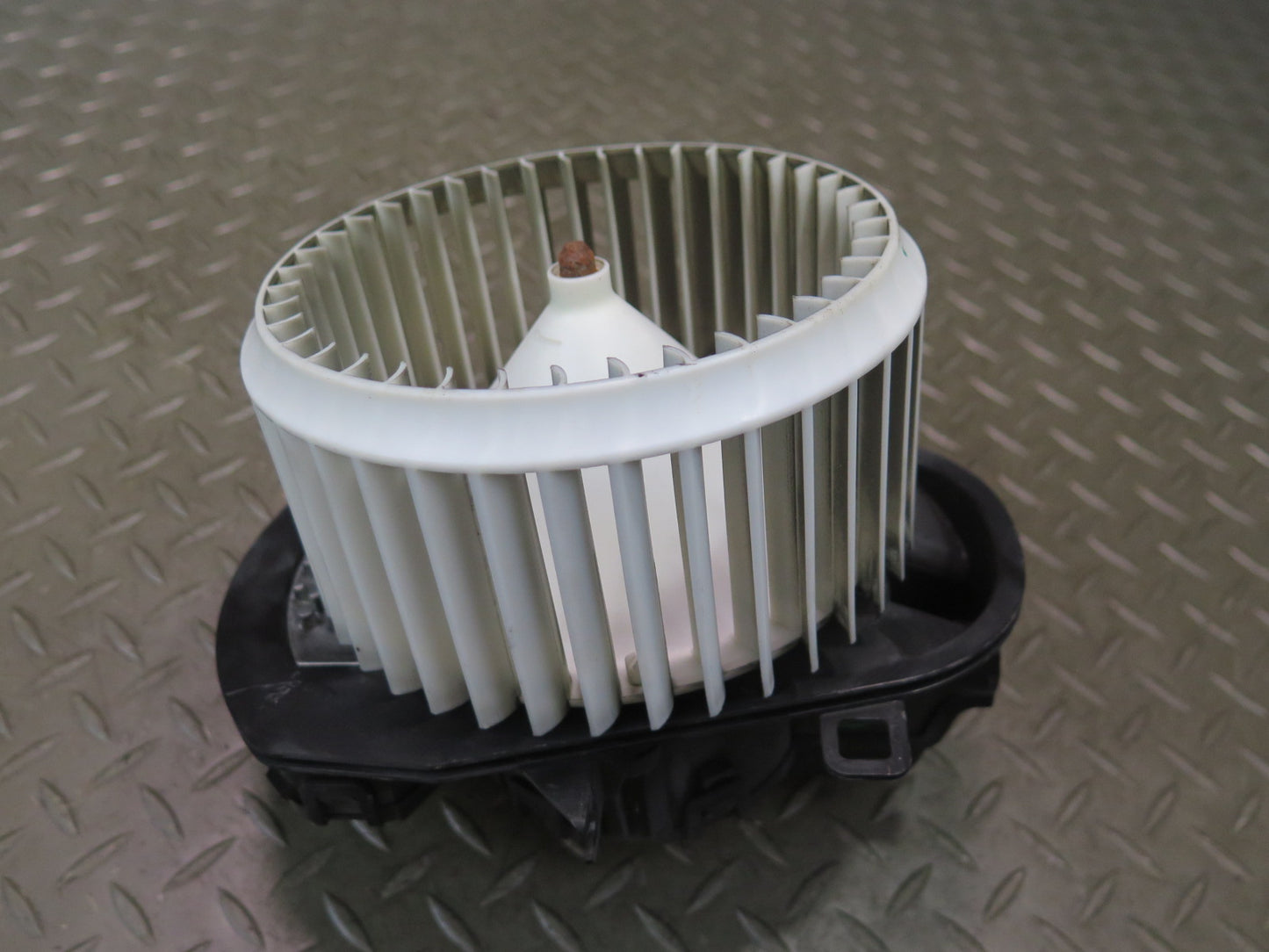 2011-2018 Porsche Cayenne 958 A/C Heater Blower Motor  Fan w Resistor 7P0820021H