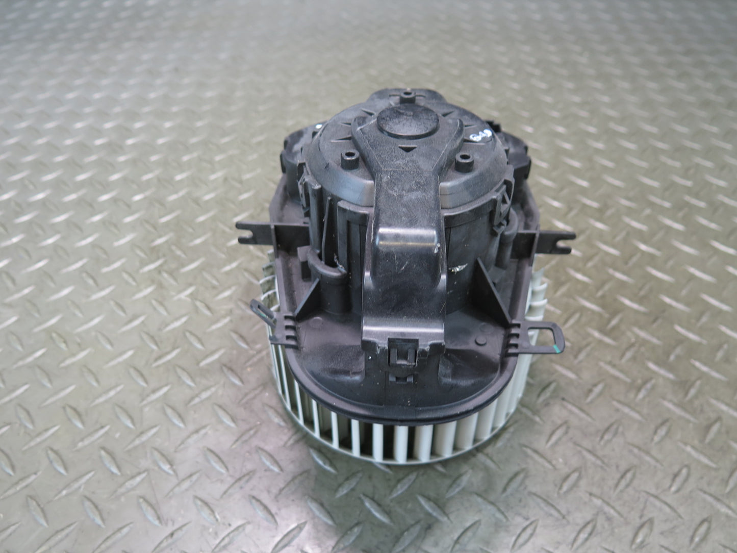 2011-2018 Porsche Cayenne 958 A/C Heater Blower Motor  Fan w Resistor 7P0820021H