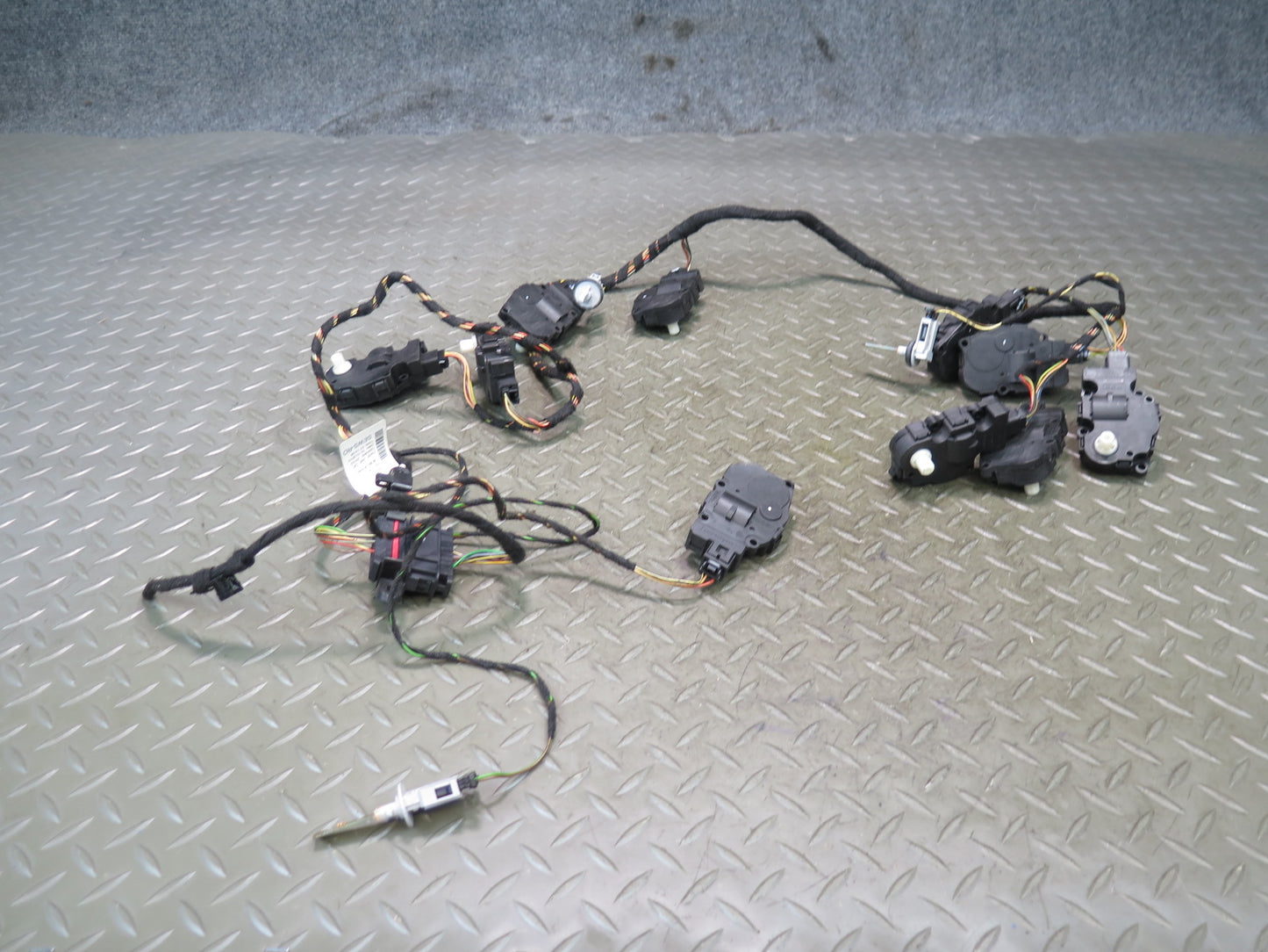 2011-2018 Porsche Cayenne 958 A/C Heater Flap Door Actuator Motor Wiring Set
