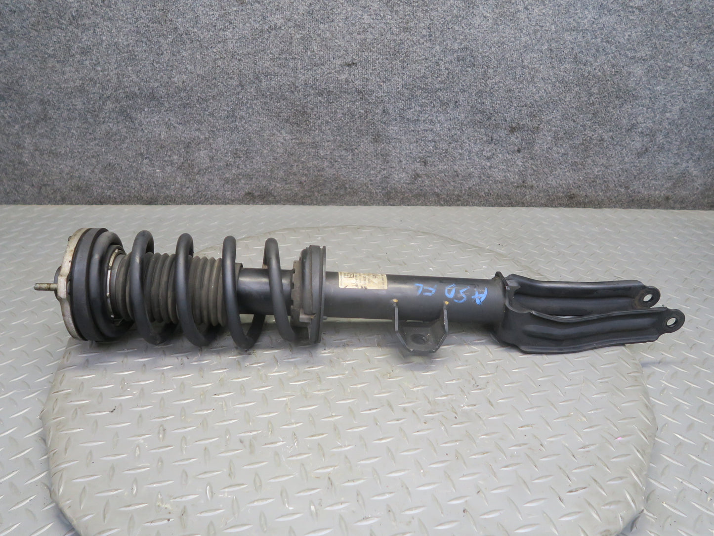 2017-2023 Alfa Romeo Stelvio 2.0L AWD Front Left Right Shock Strut Absorber Set