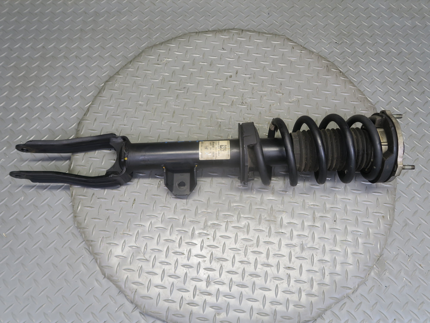 2017-2023 Alfa Romeo Stelvio 2.0L AWD Front Left Right Shock Strut Absorber Set