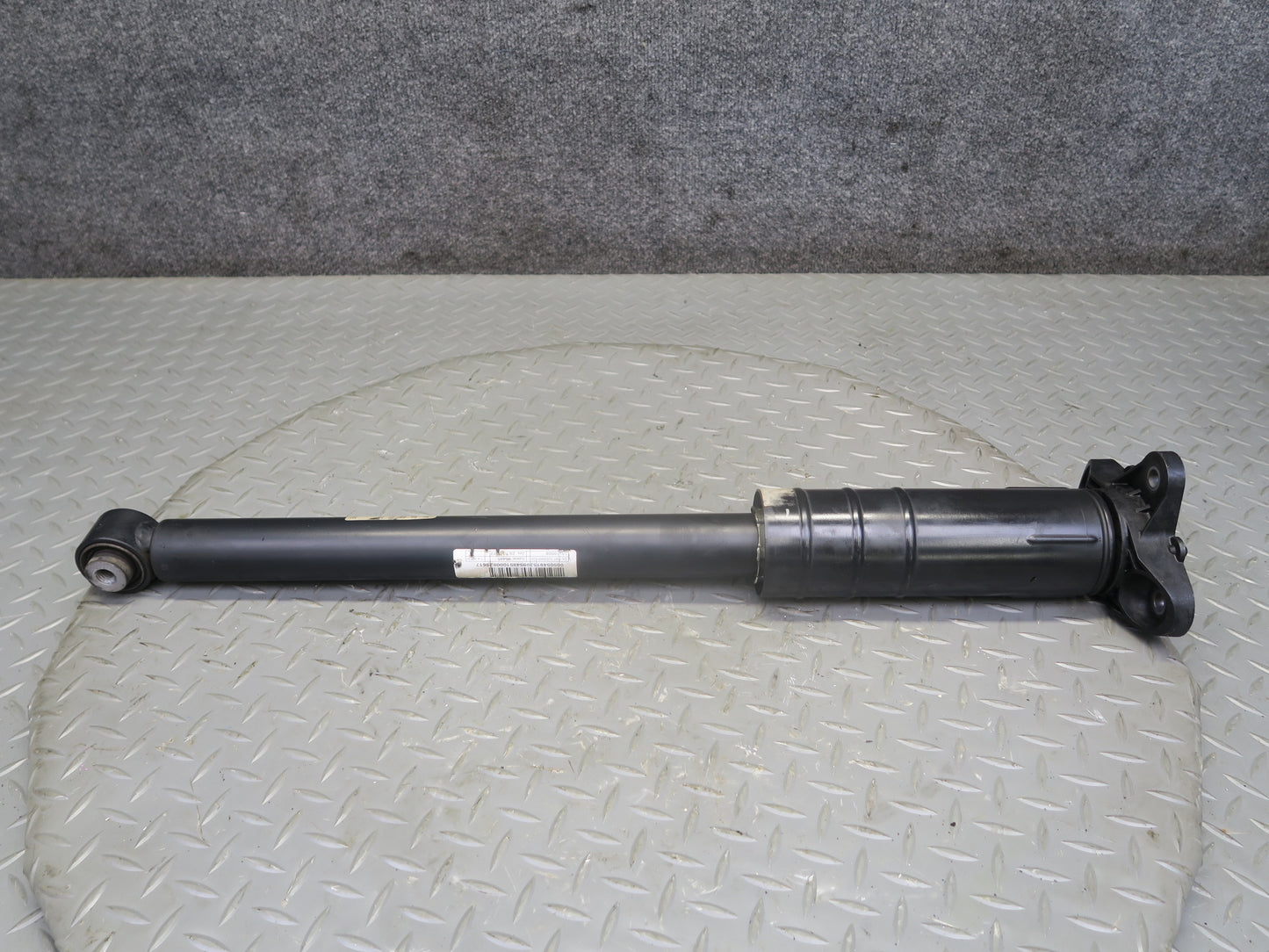 2017-2023 Alfa Romeo Stelvio 2.0L AWD Rear Left & Right Shock Strut Absorber Set