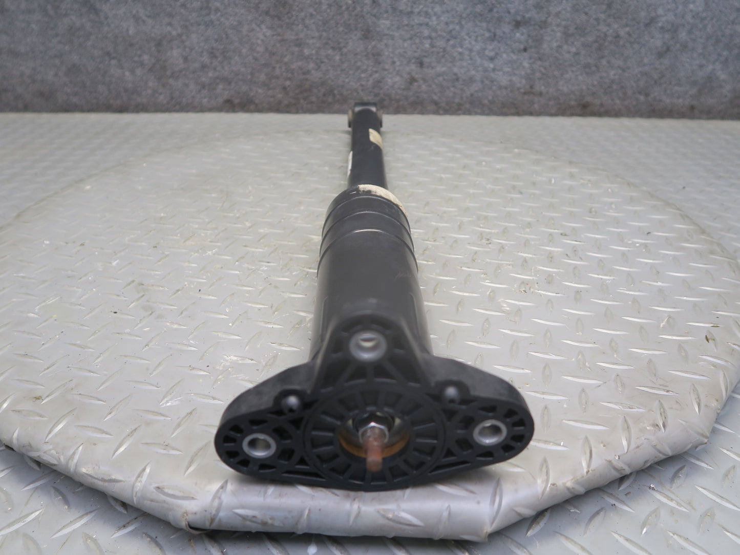 2017-2023 Alfa Romeo Stelvio 2.0L AWD Rear Left & Right Shock Strut Absorber Set