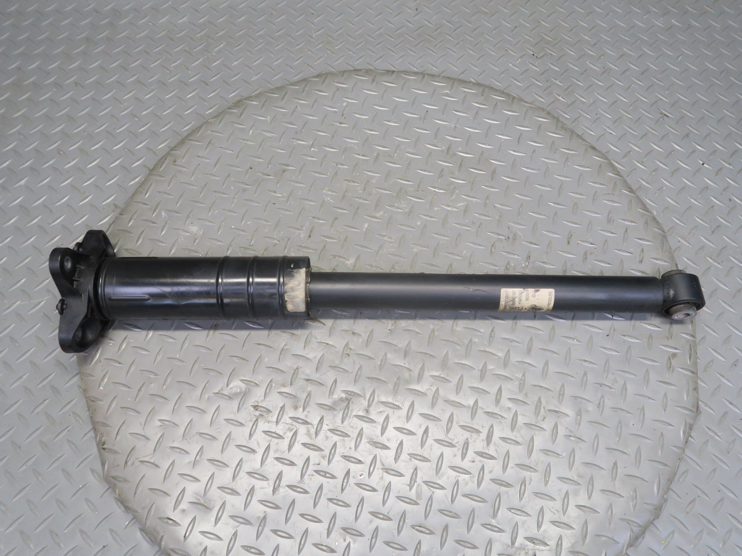 2017-2023 Alfa Romeo Stelvio 2.0L AWD Rear Left & Right Shock Strut Absorber Set