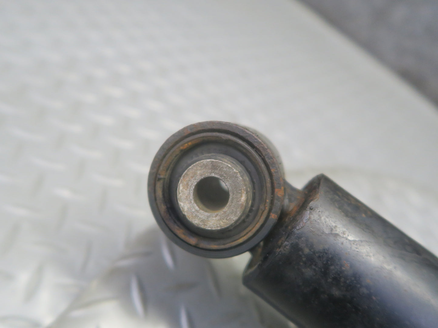 2013-2018 Porsche Cayenne 958 GTS Rear Left Air Shock Strut Absorber 7P5616503AE