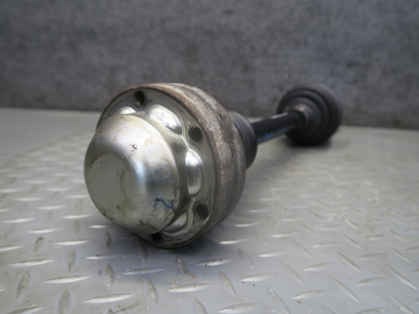 2011-2018 Porsche Cayenne 958 AWD Front Left or Right Suspension Axle Shaft