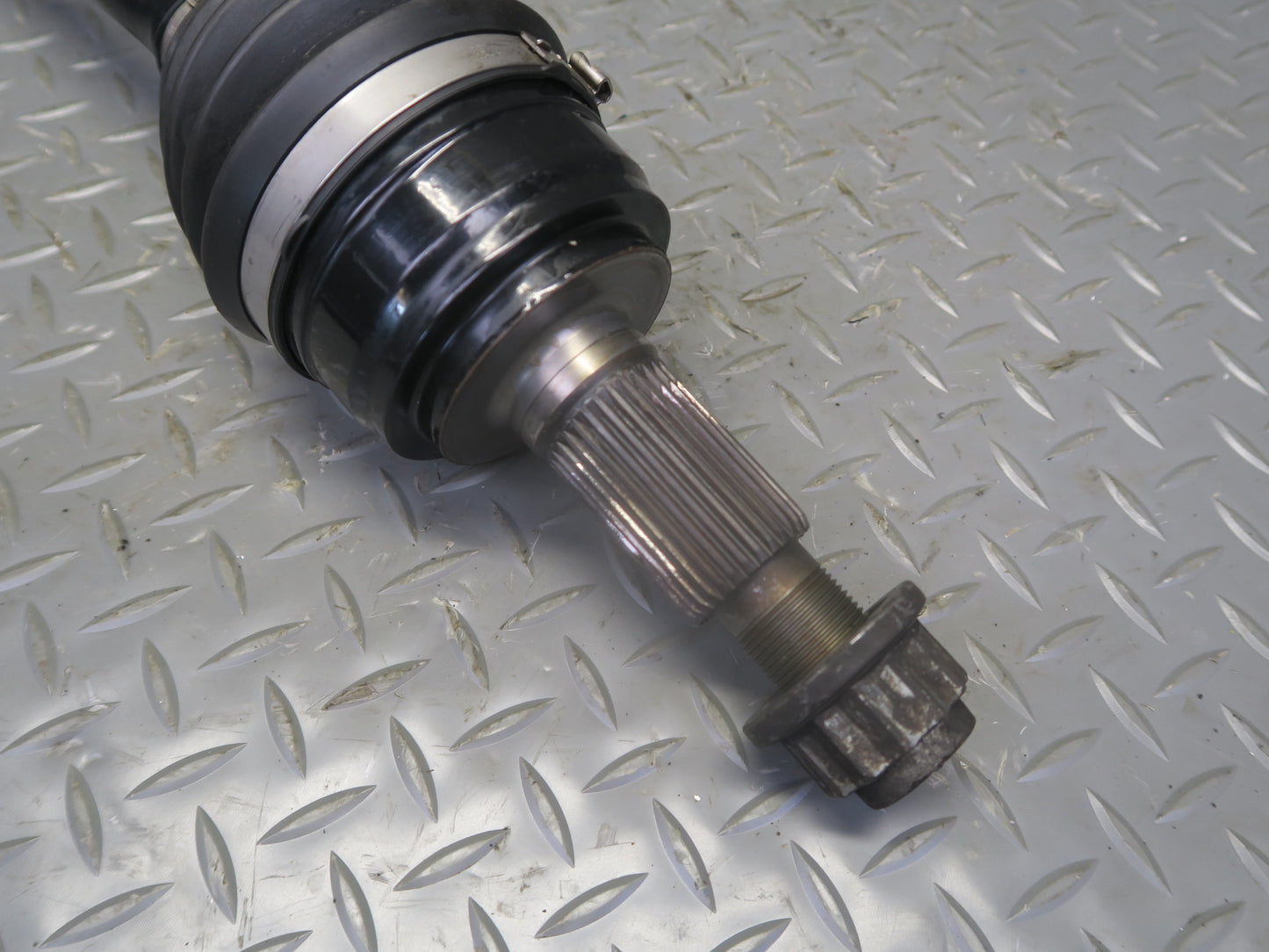 2011-2018 Porsche Cayenne 958 AWD Front Left or Right Suspension Axle Shaft