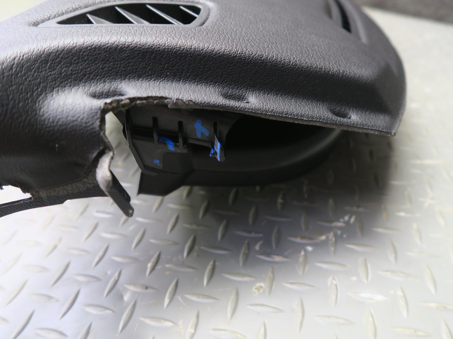 09-16 BMW E89 Z4 Dashboard Dash Instrument Panel Trim Cover Black OEM
