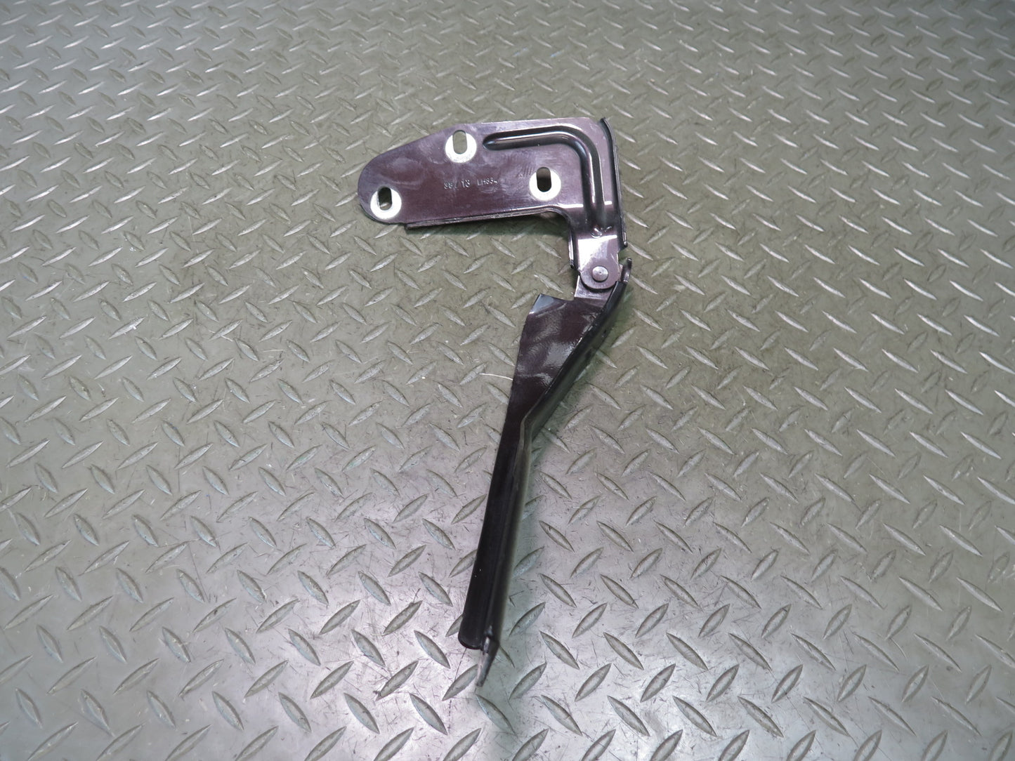 2011-2014 Porsche Cayenne 958 Front Left & Right Hood Hinge Set of 2