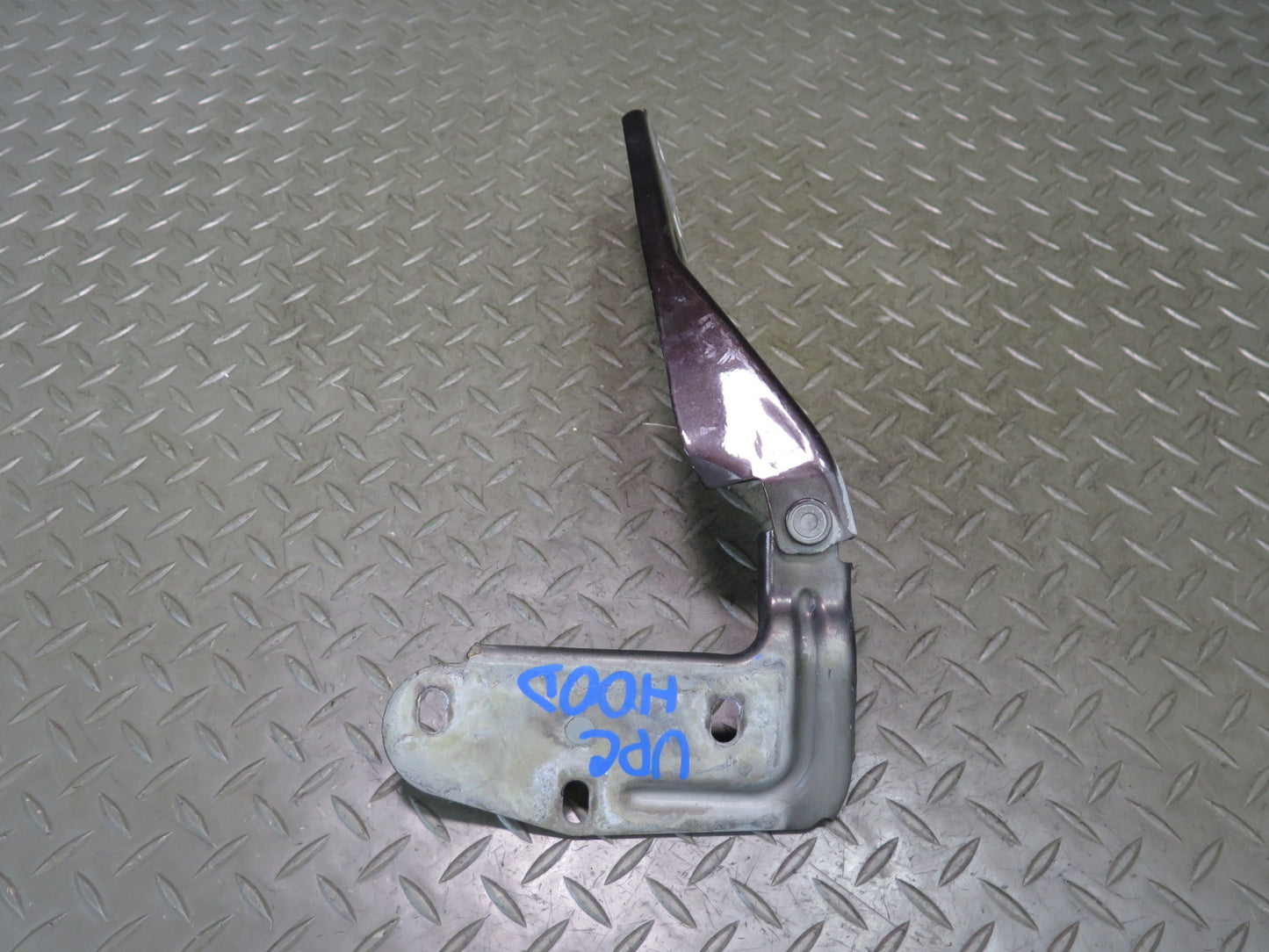 2011-2014 Porsche Cayenne 958 Front Left & Right Hood Hinge Set of 2
